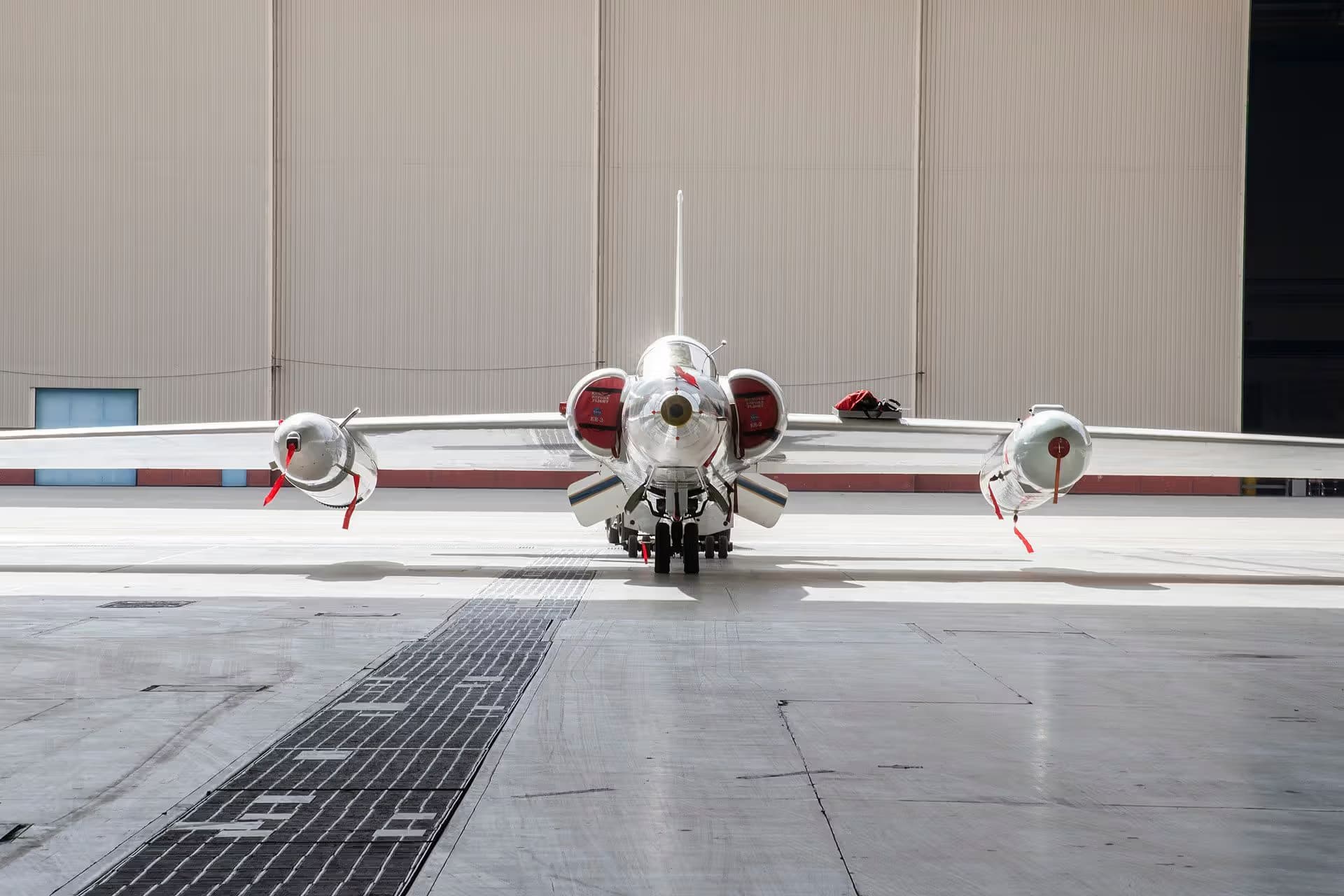 N809NA — Business jet