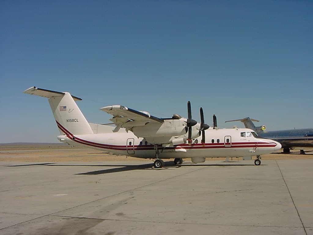 N158CL — De Havilland