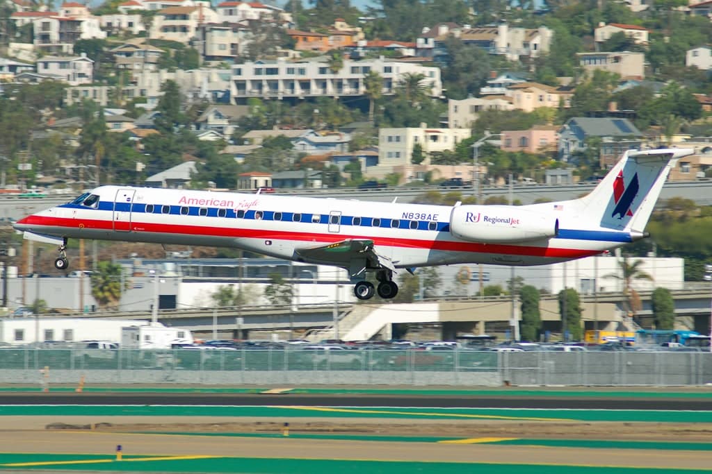 N838AE — Embraer
