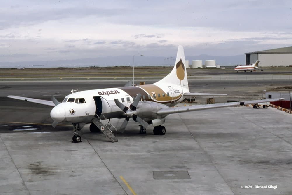 N5808 — Twin-engine aircraft