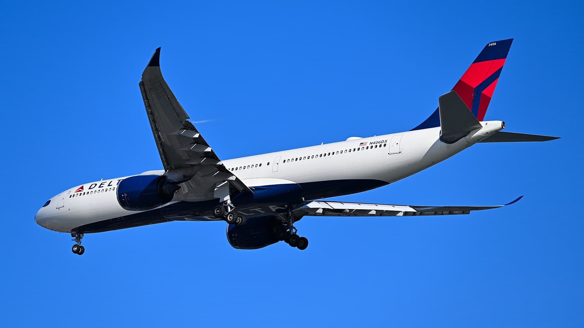 N406DX — Airbus