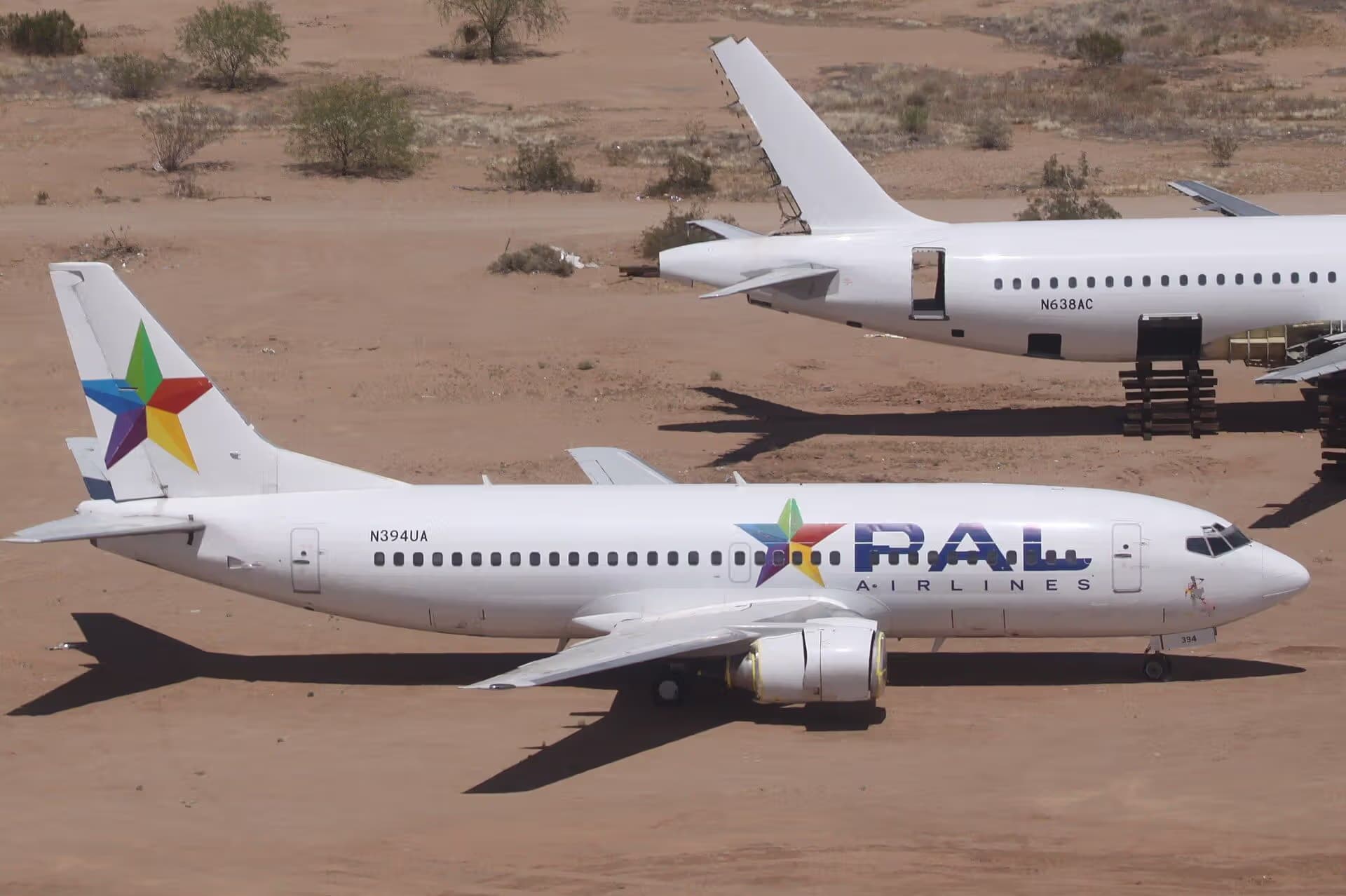 N394UA — Boeing