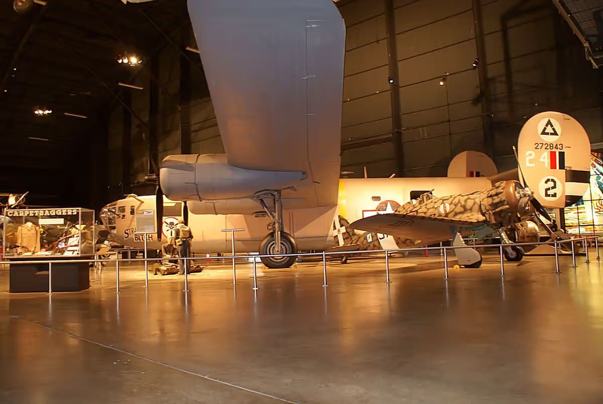 Unidentified — Warbird