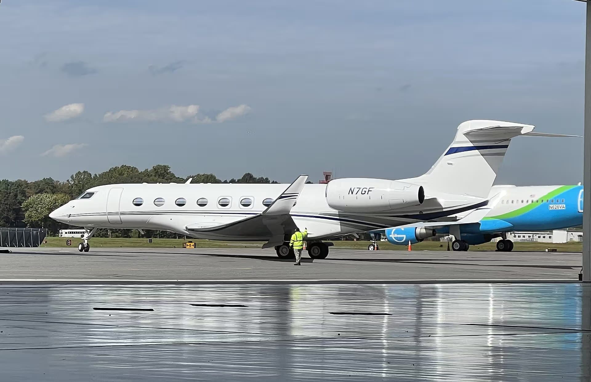 N7GF — Business jet