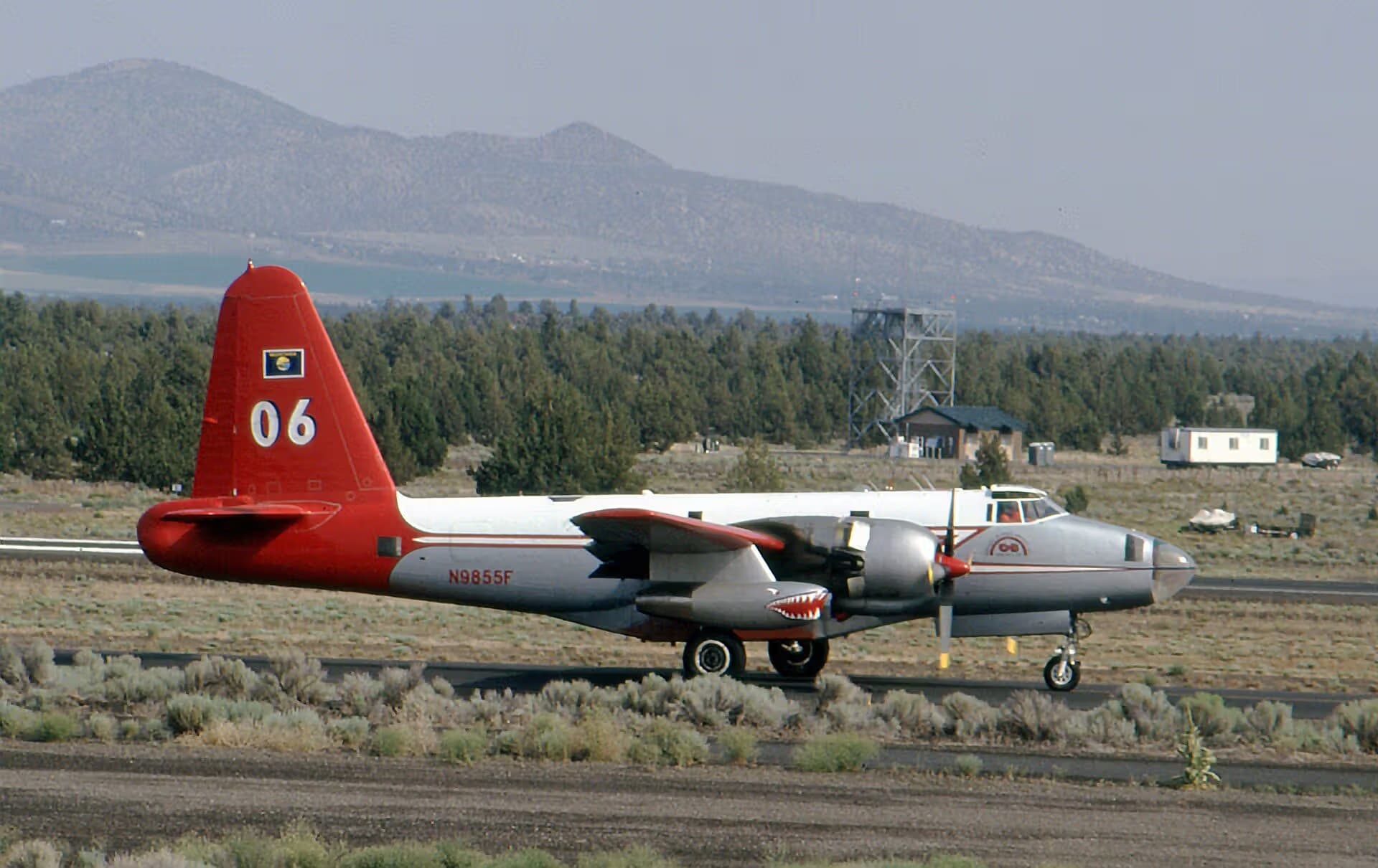 N9855F — Twin-engine aircraft