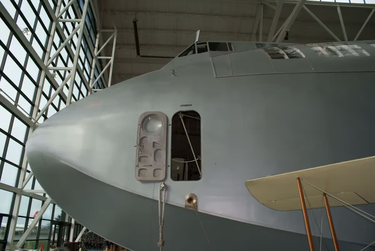 Unidentified — Aircraft