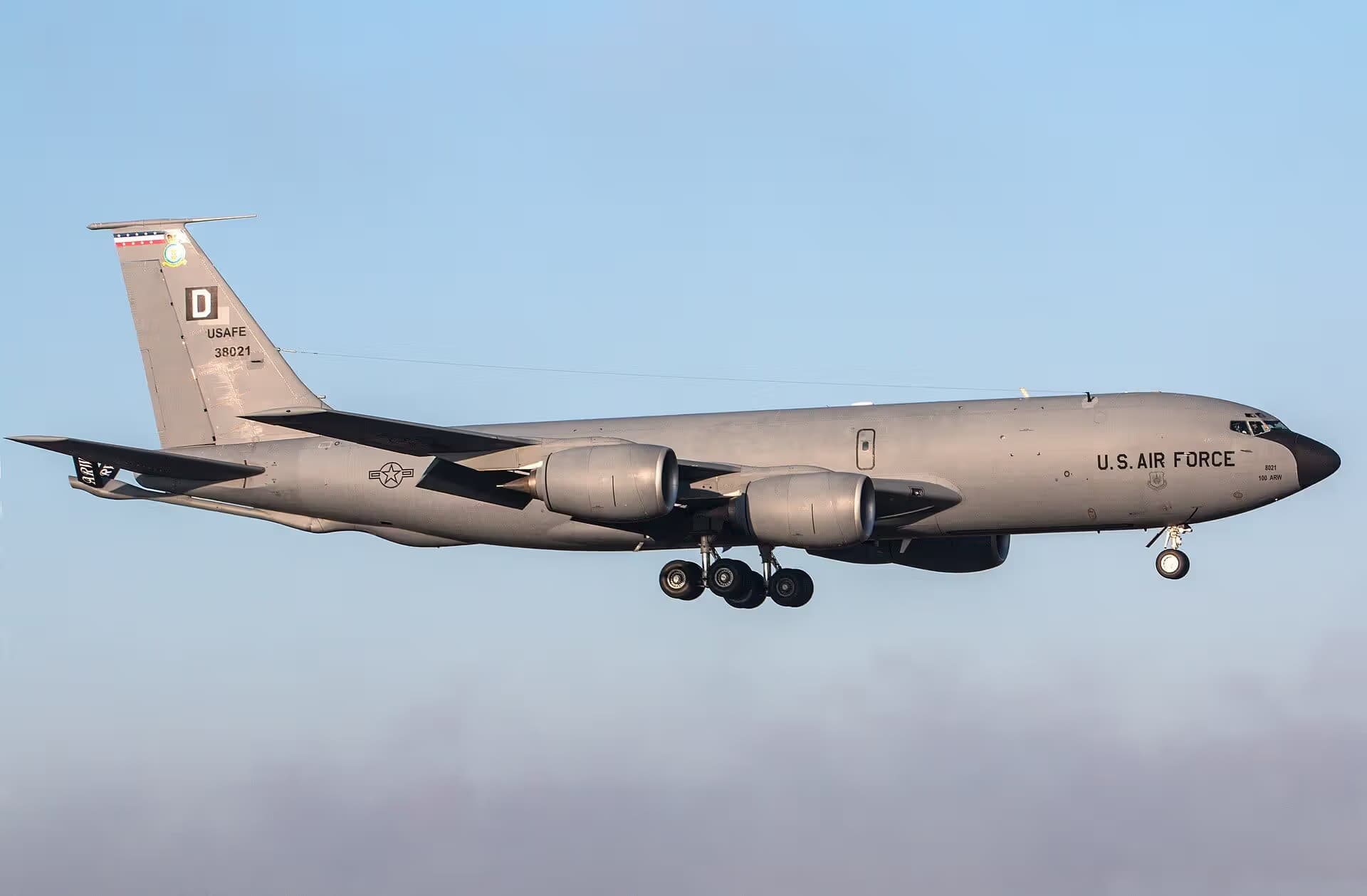 Unidentified — Boeing
