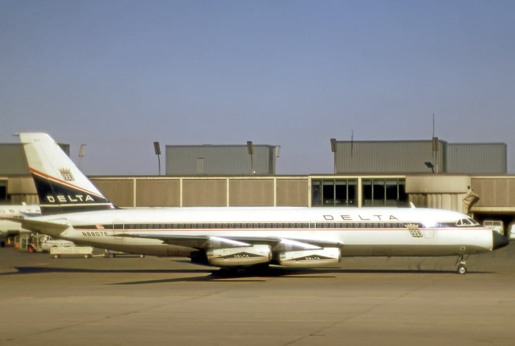N8807E — Aircraft