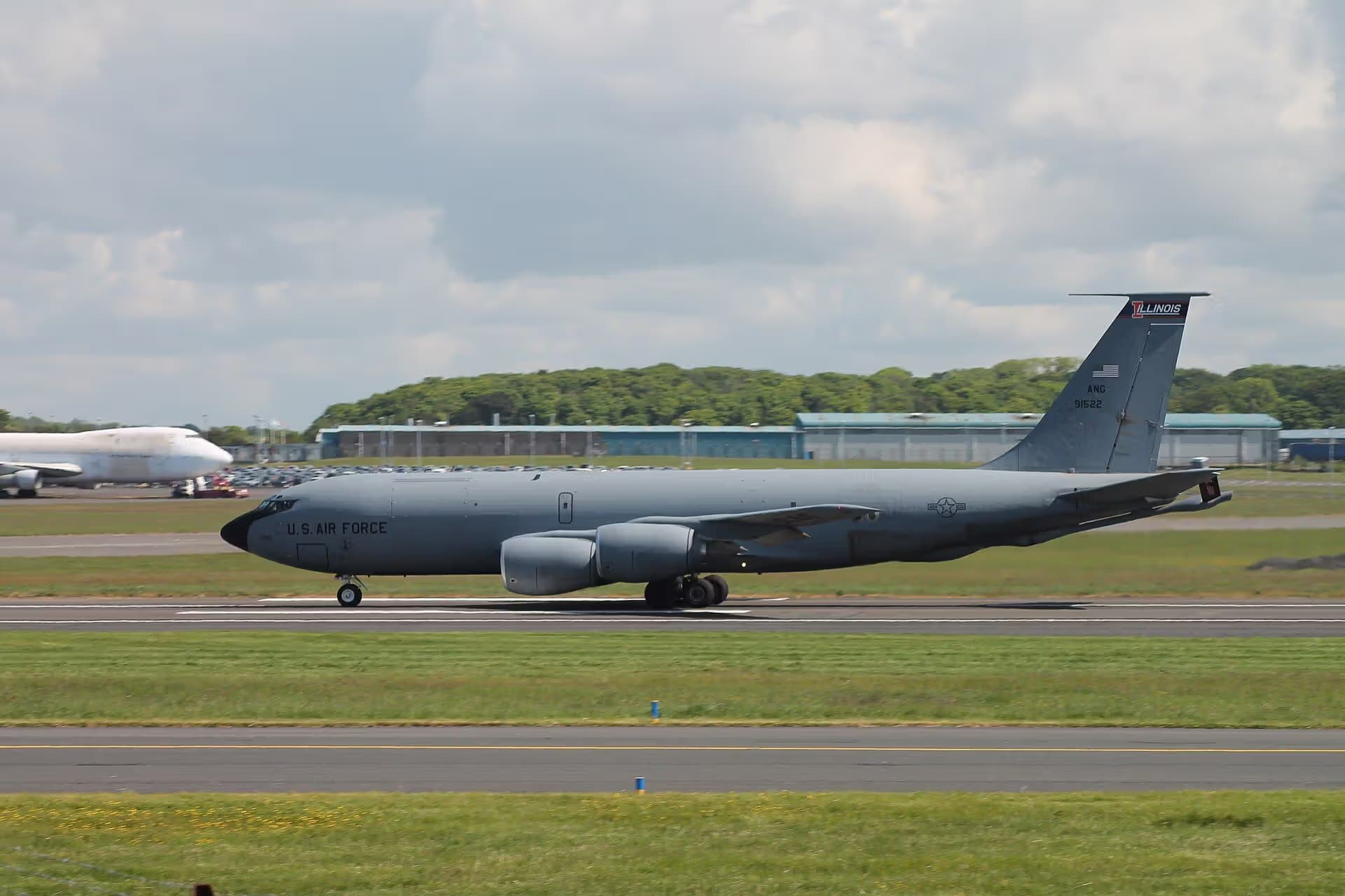Unidentified — Aircraft