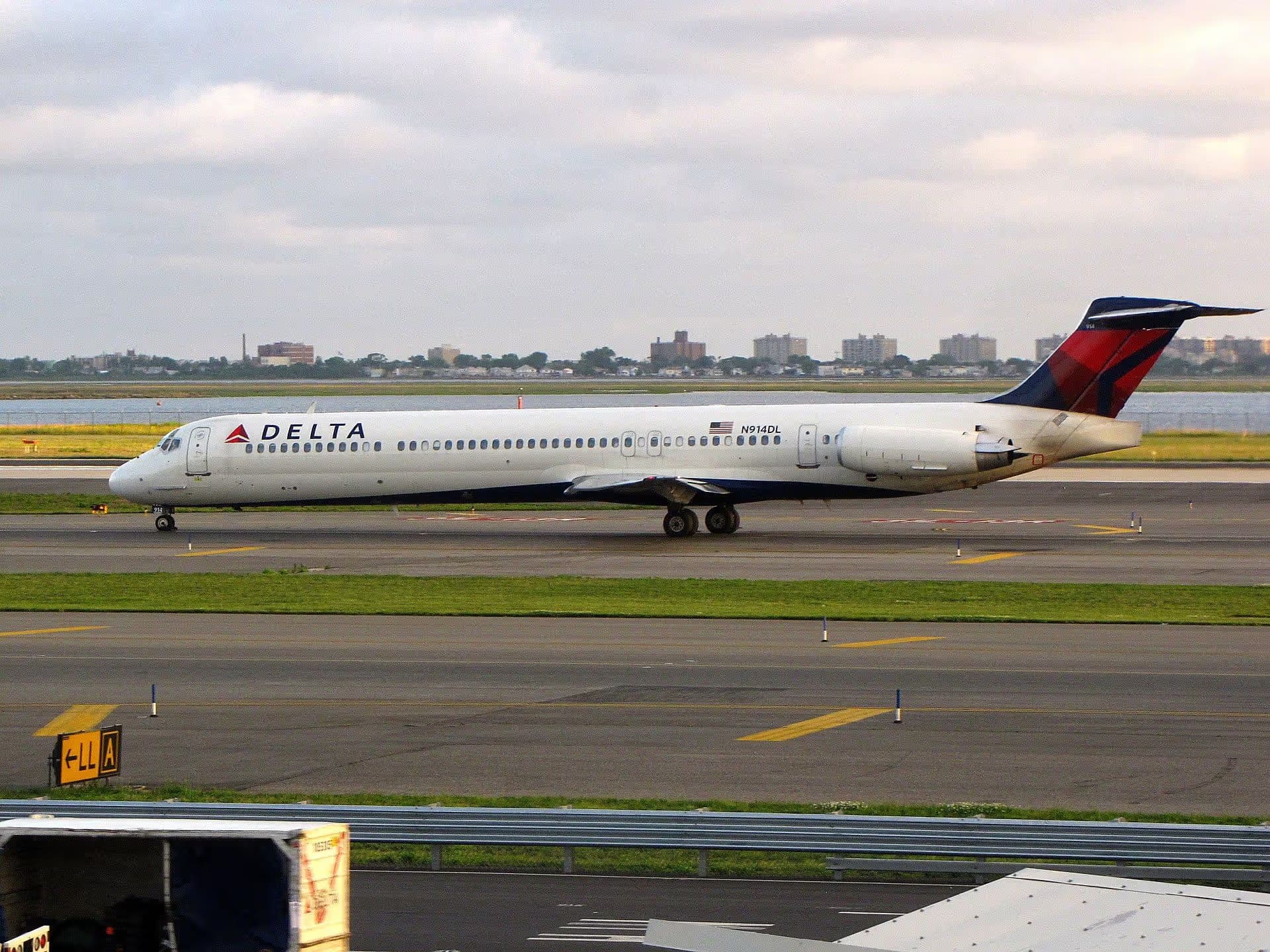 N914DL — Aircraft
