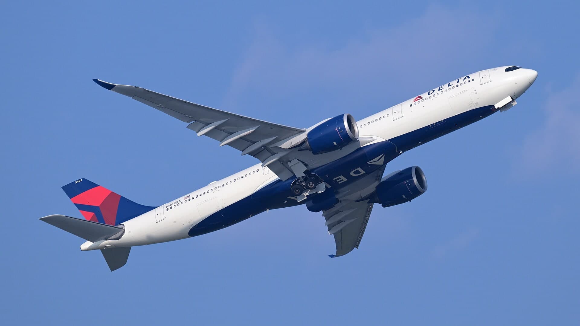 N402DX — Airbus