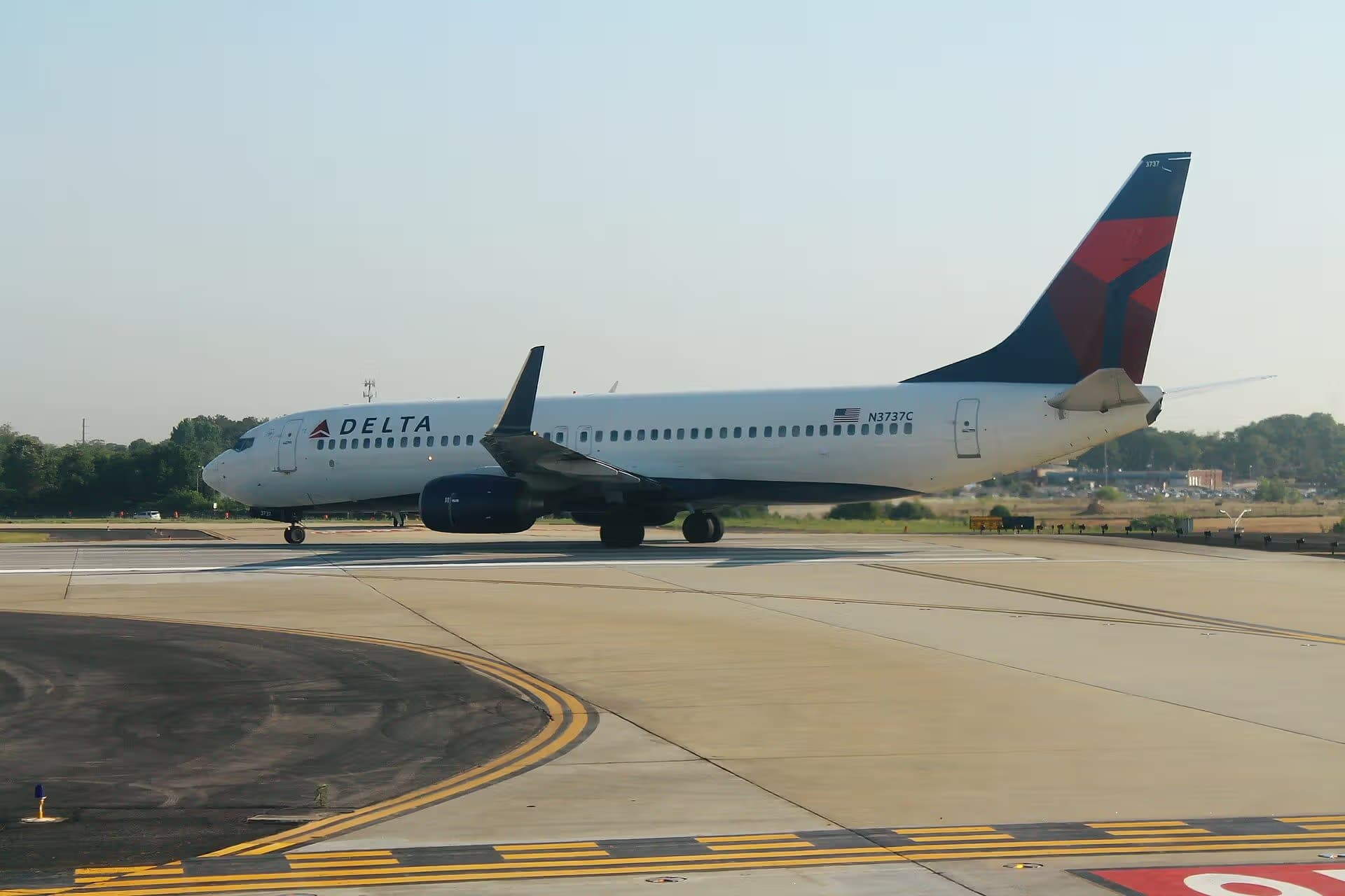 N3737C — Boeing