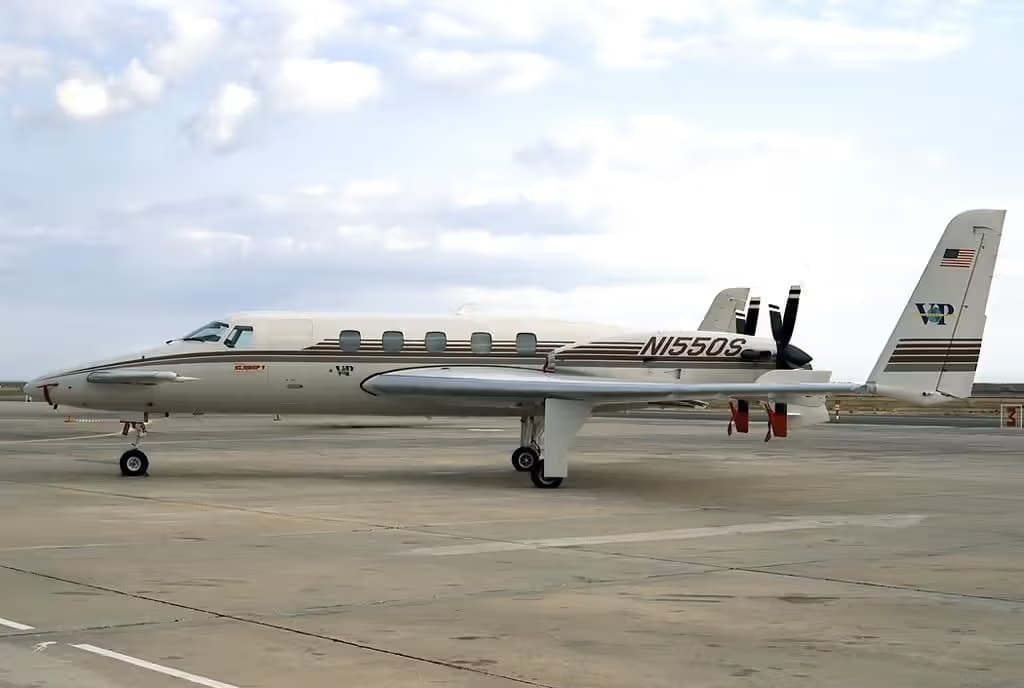 N1550S — Aircraft