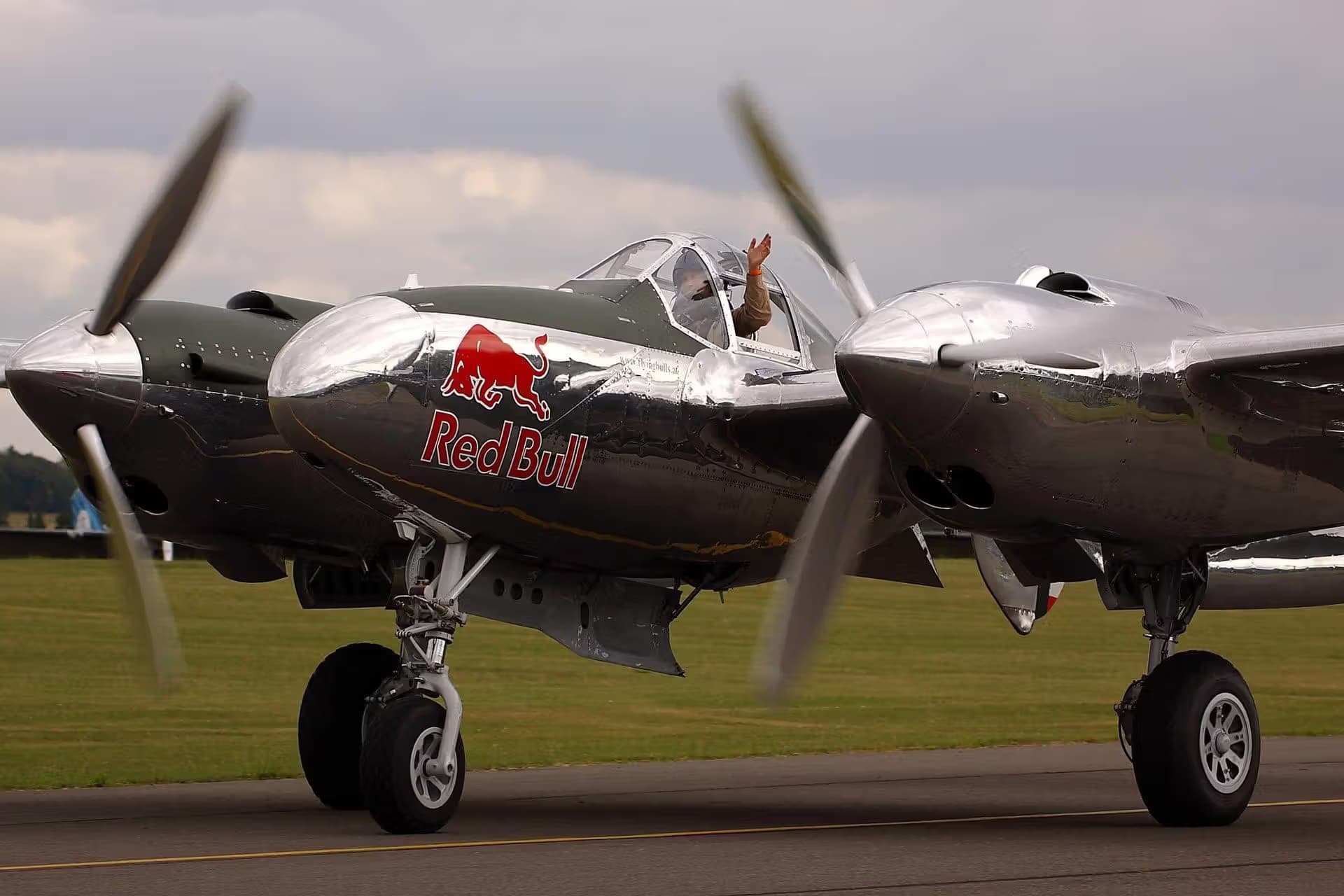 Unidentified — Lockheed