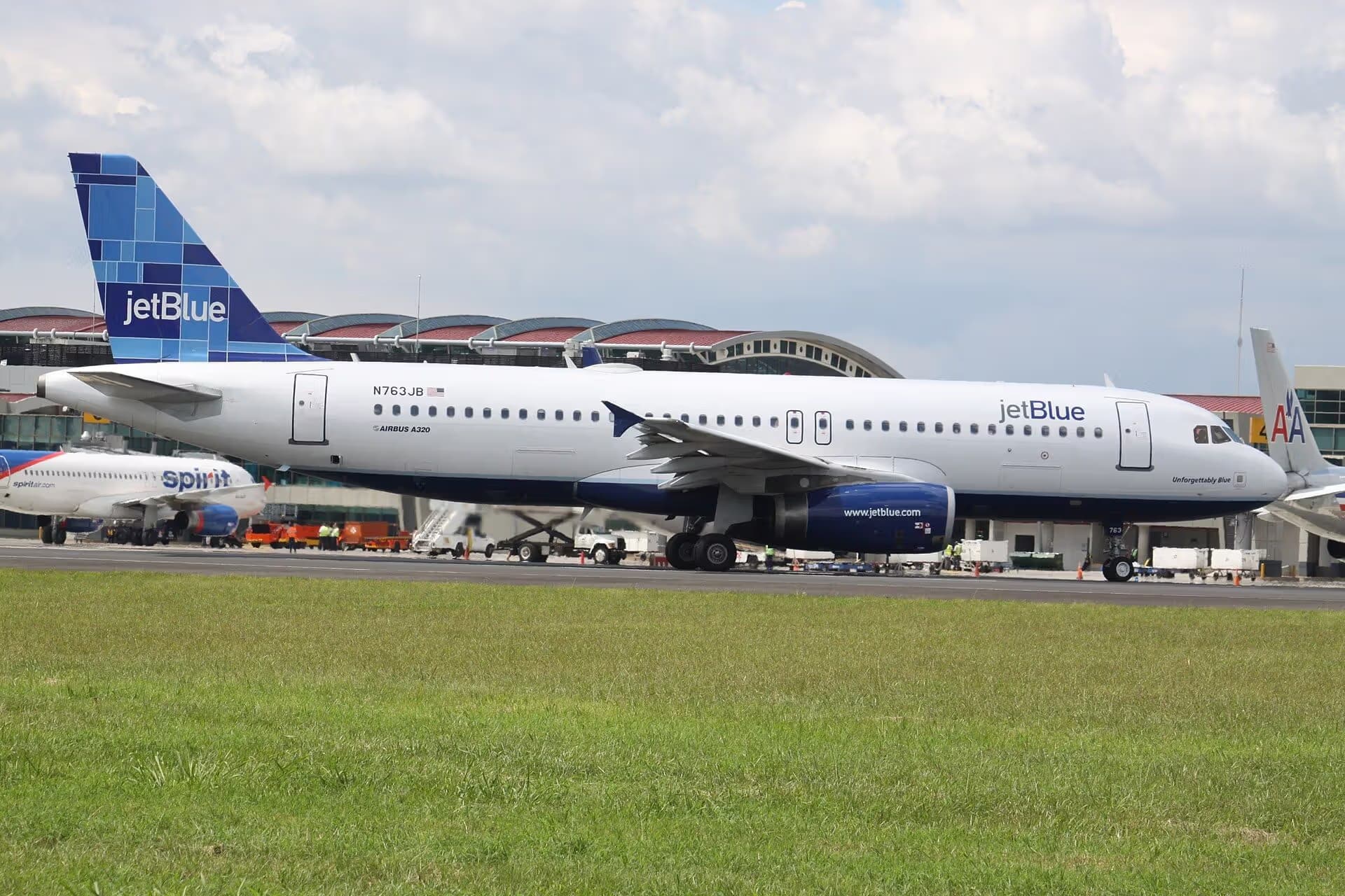 N763JB — Airbus