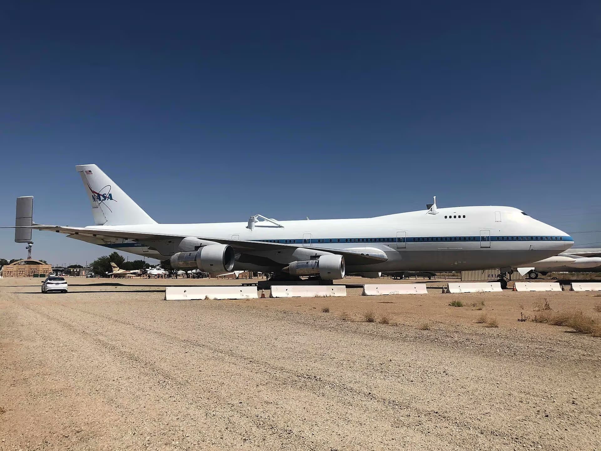 Unidentified — Boeing