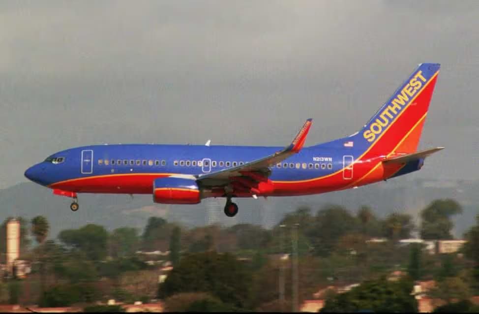 N213WN — Boeing