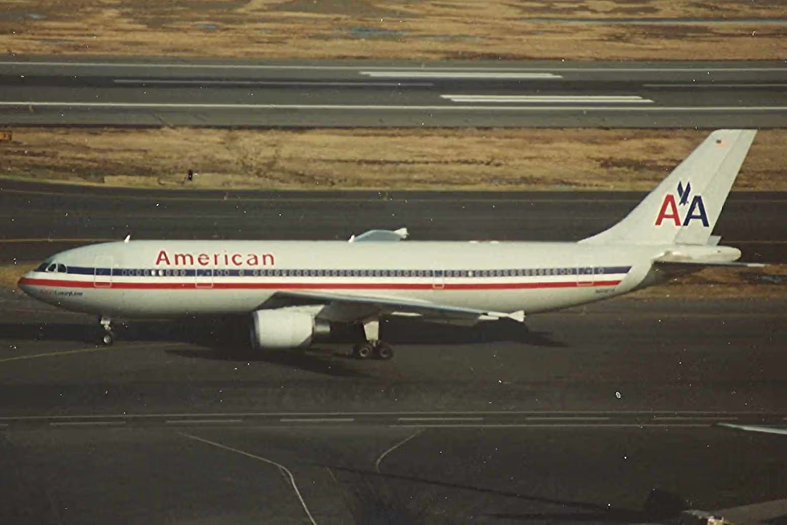 N8067A — Twin-engine aircraft