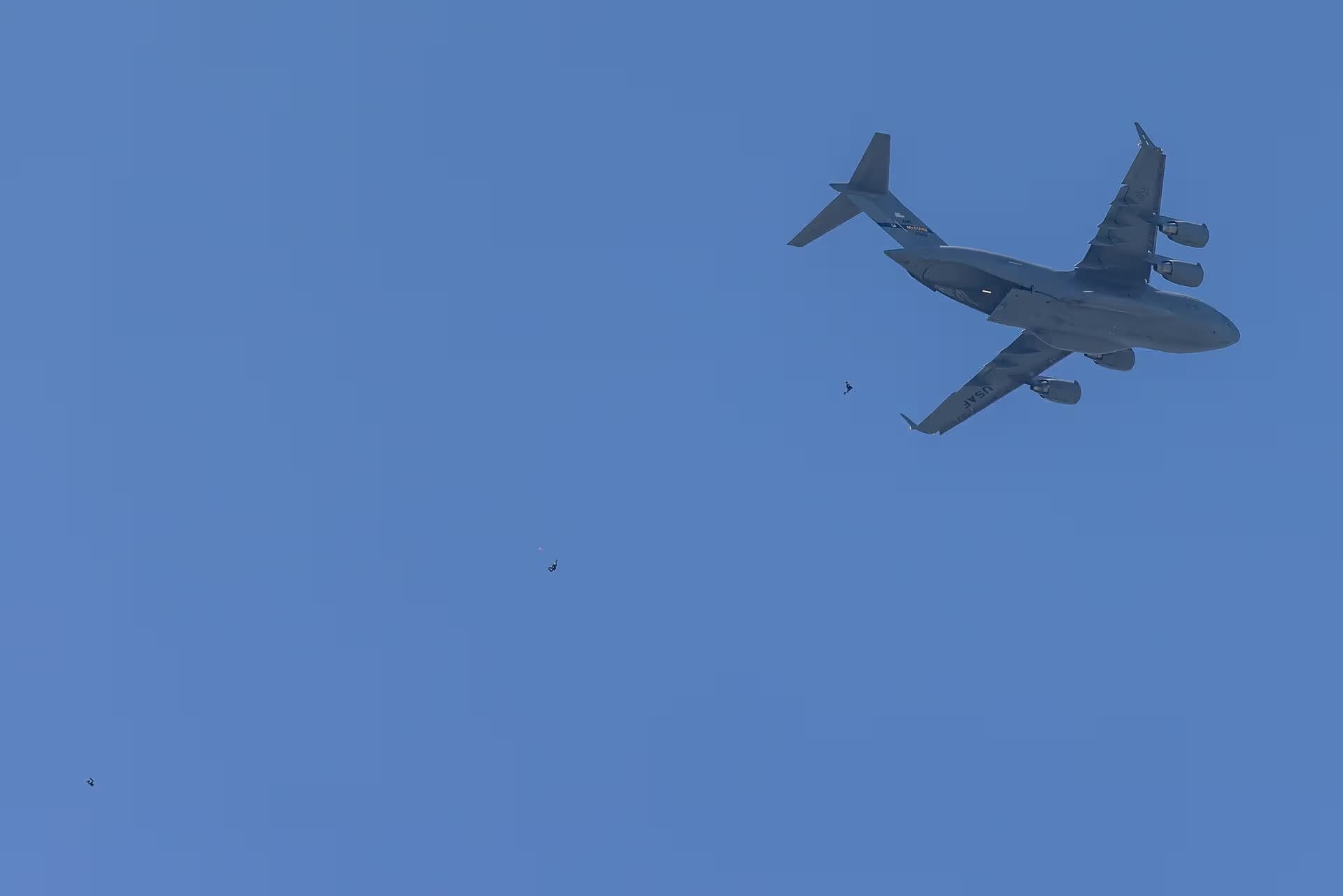 Unidentified — Boeing