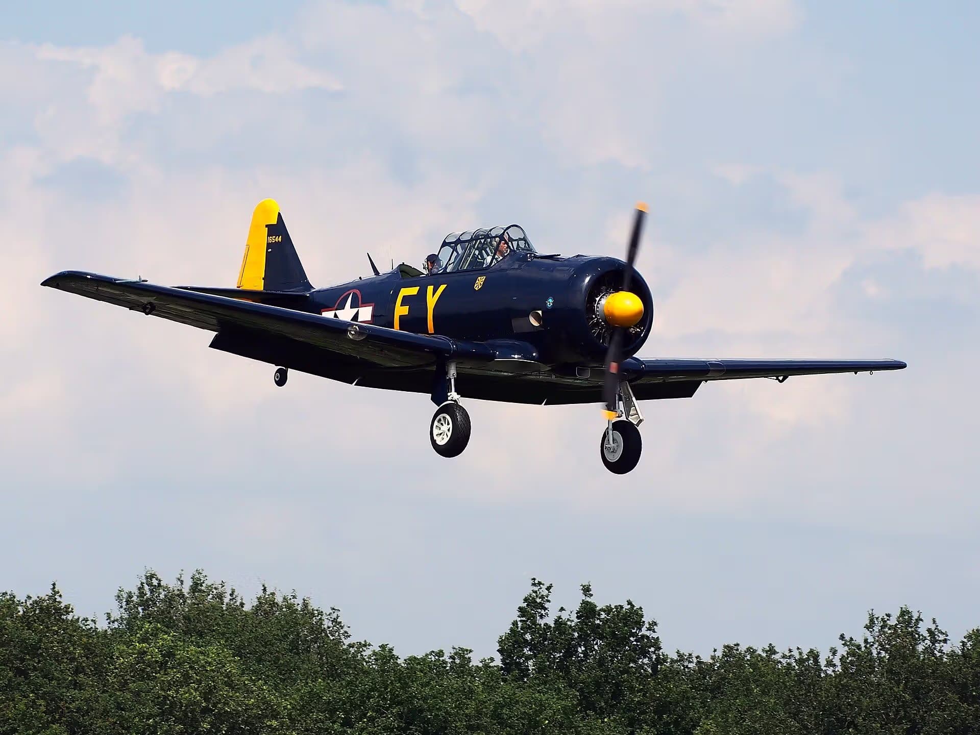 N13FY — Warbird at Hilversum Airfield