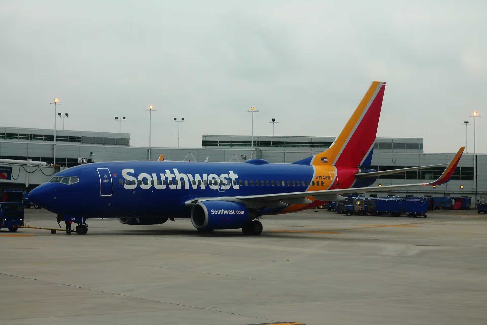 N724SW — Boeing