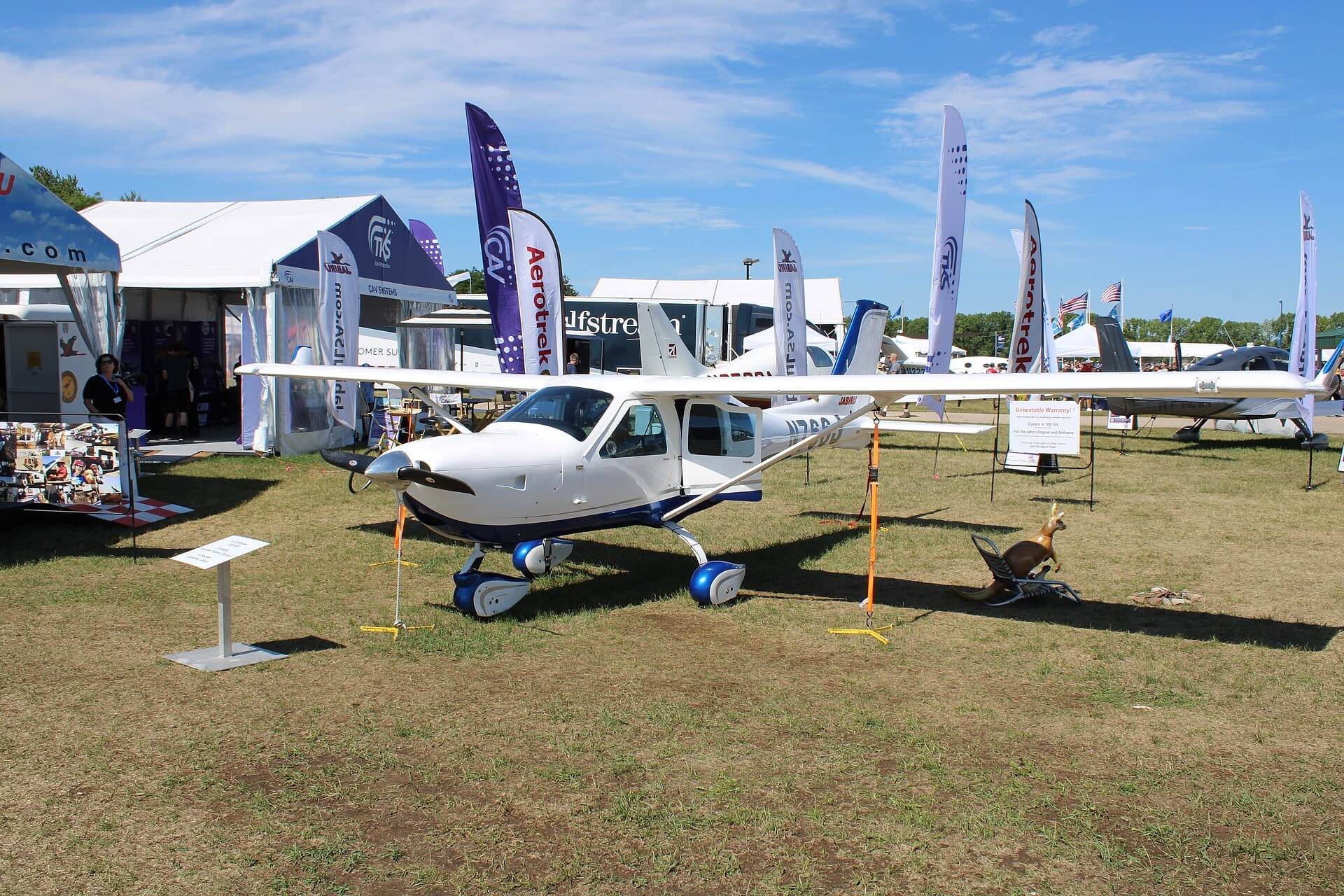 N766J — Aircraft