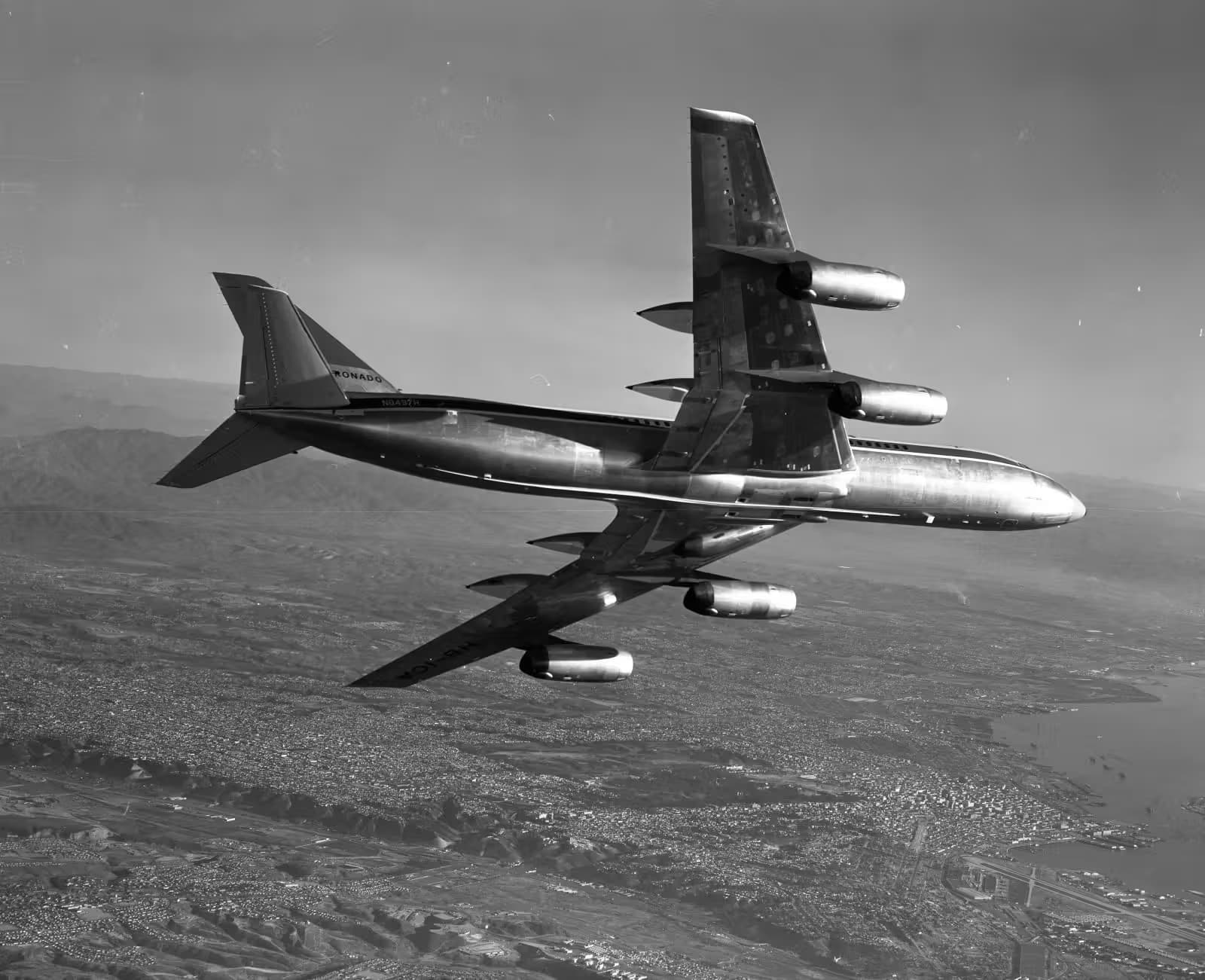 N8497H — Aircraft