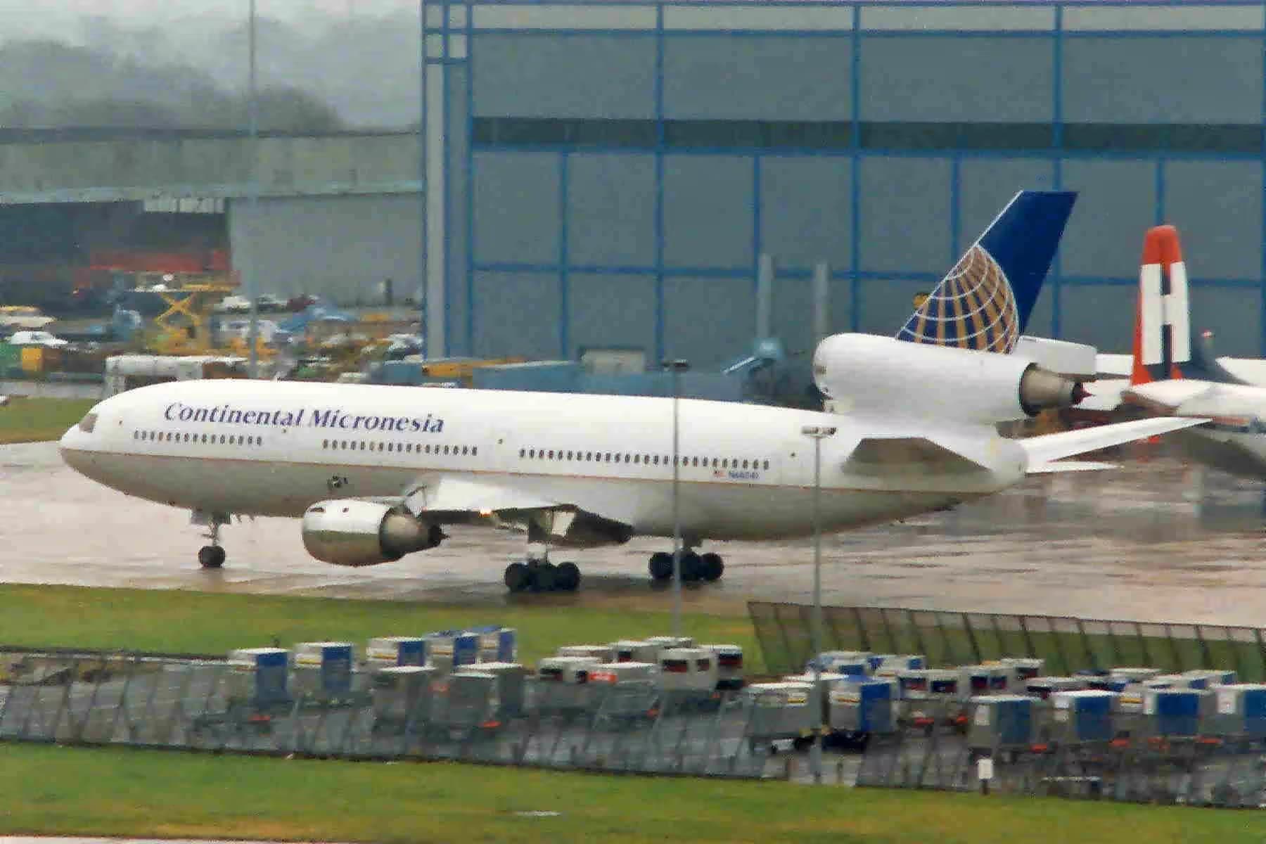 N68041 — Aircraft