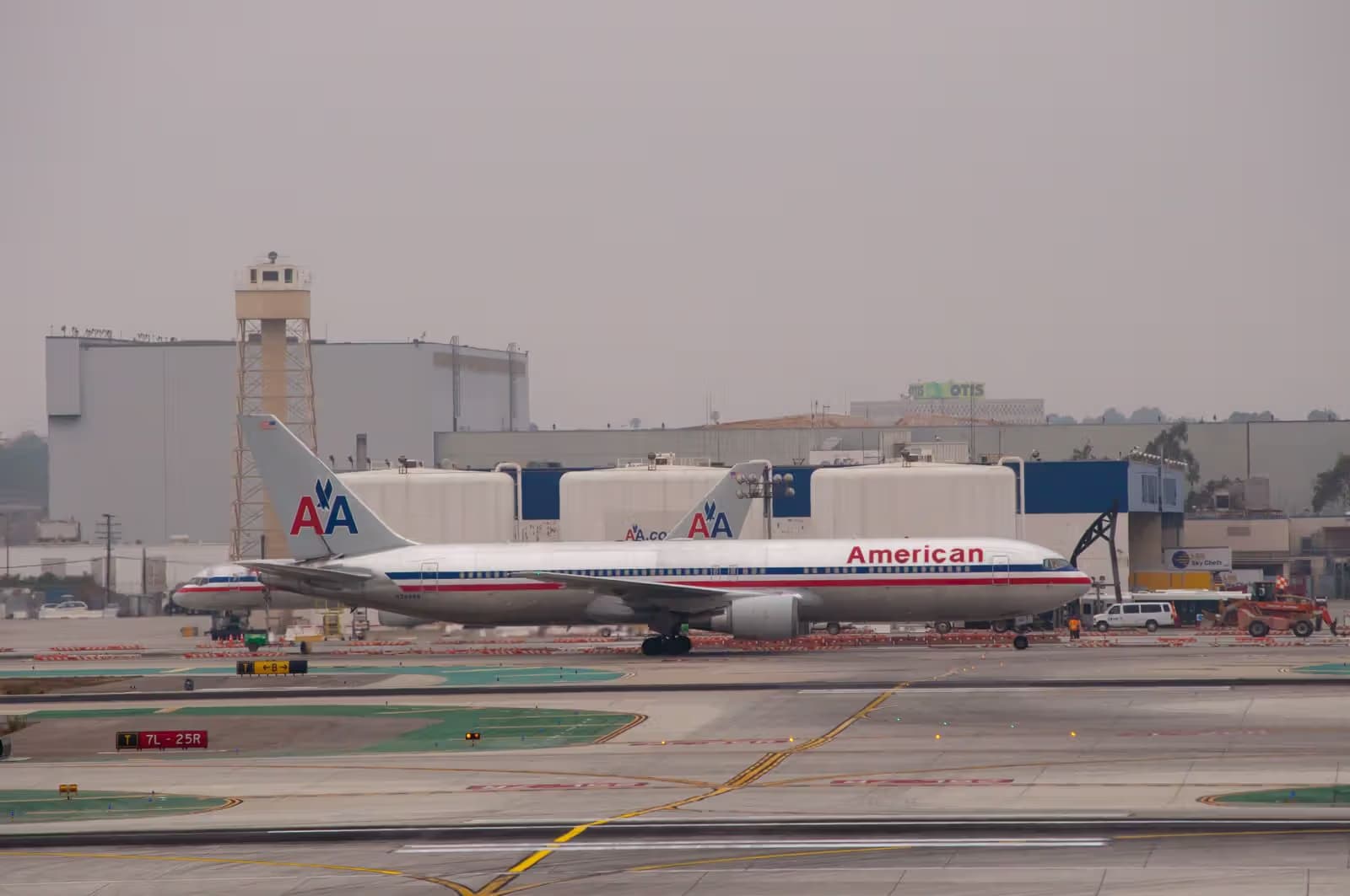 N346AN — Boeing