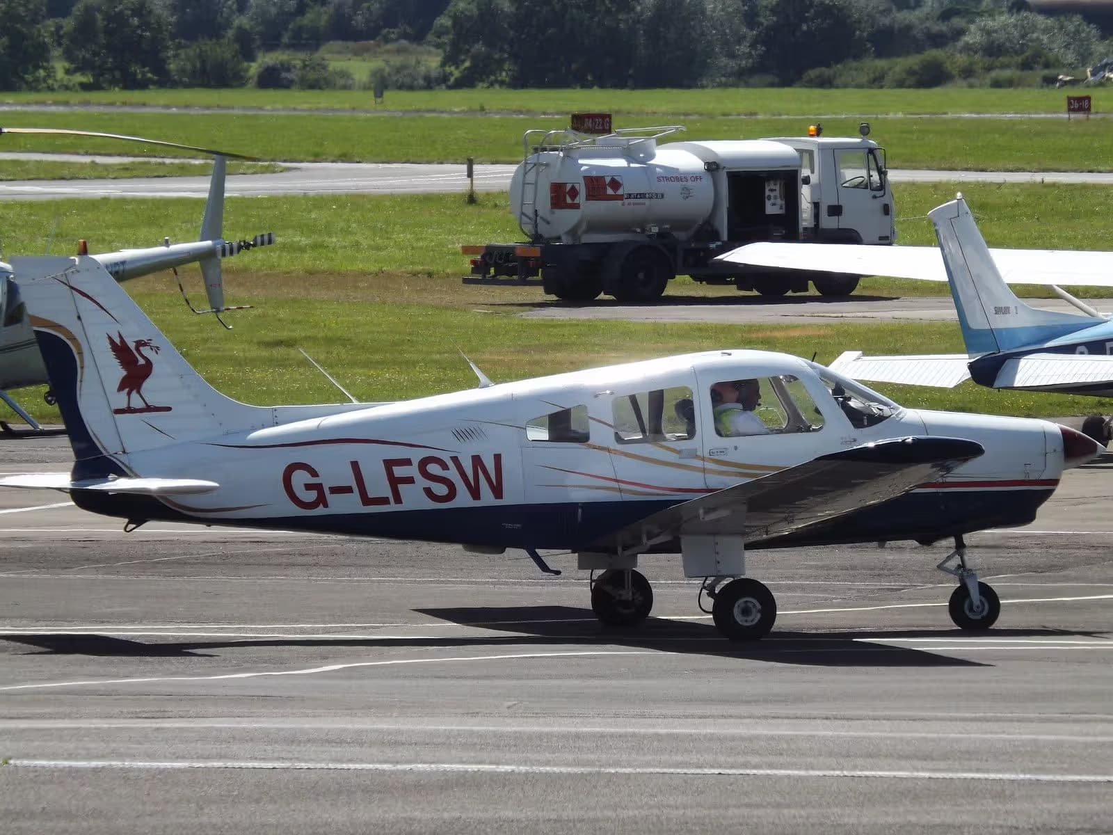 G-LFSW — Piper
