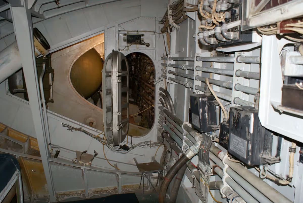 Unidentified — Aircraft