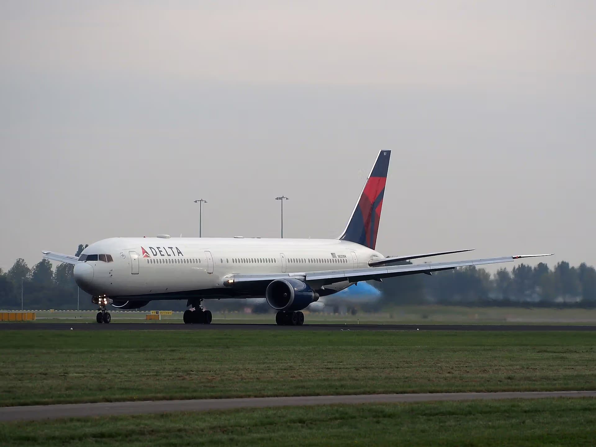 N825MH — Boeing