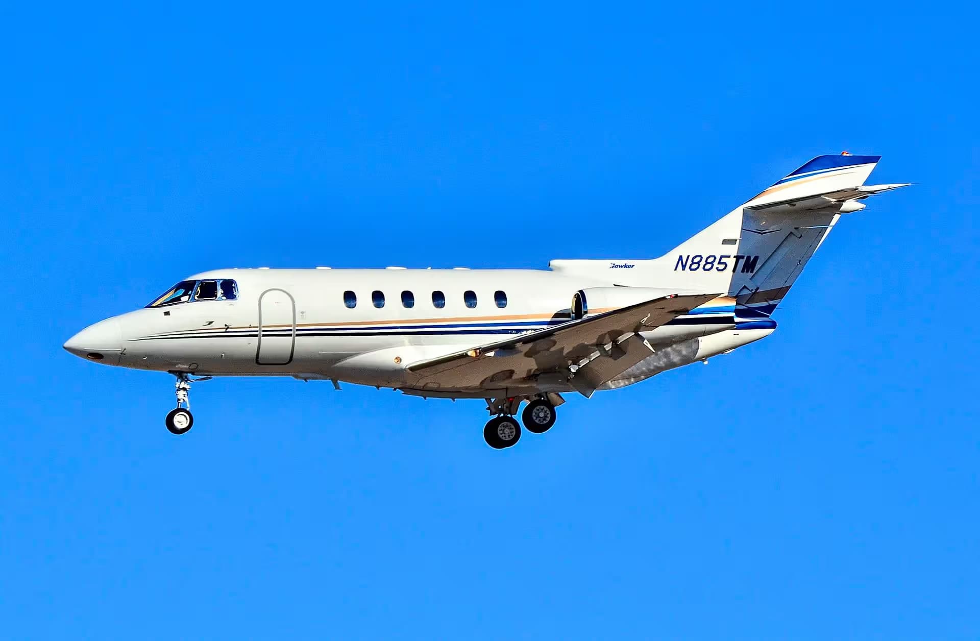 N885TM — Business jet