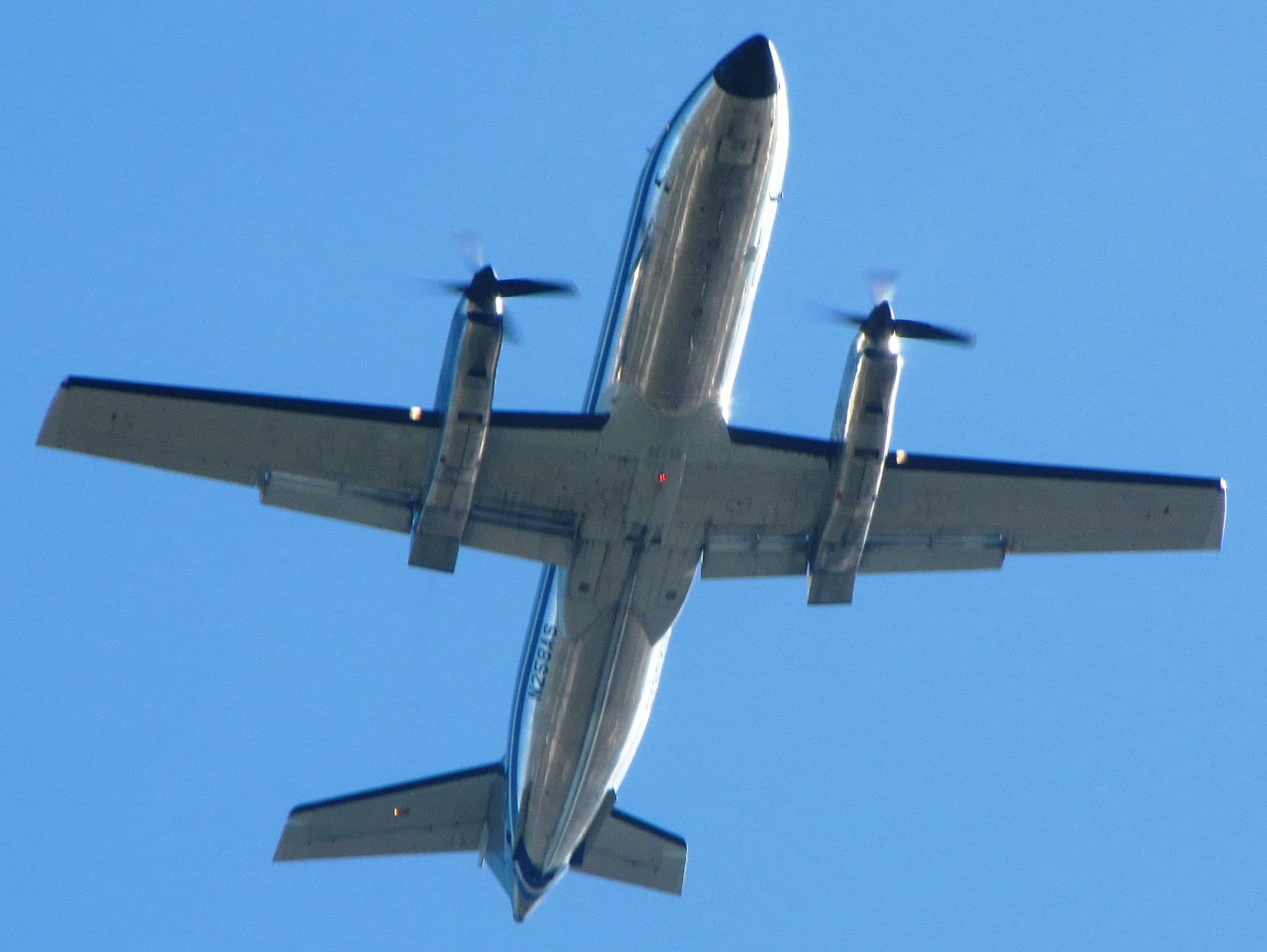 N258AS — Twin-engine aircraft