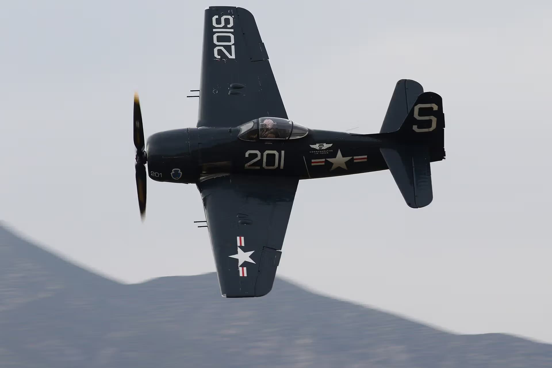 N7825C — Warbird