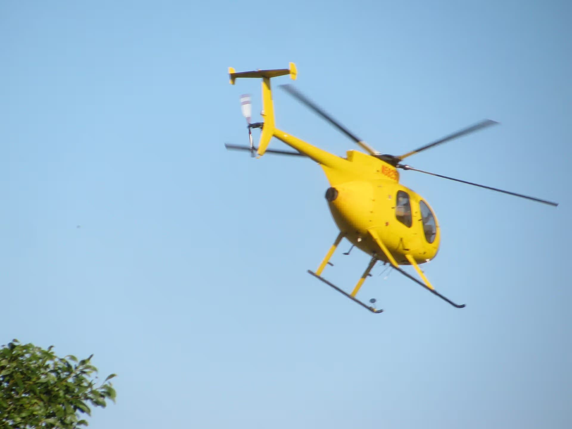 N58251 — Helicopter