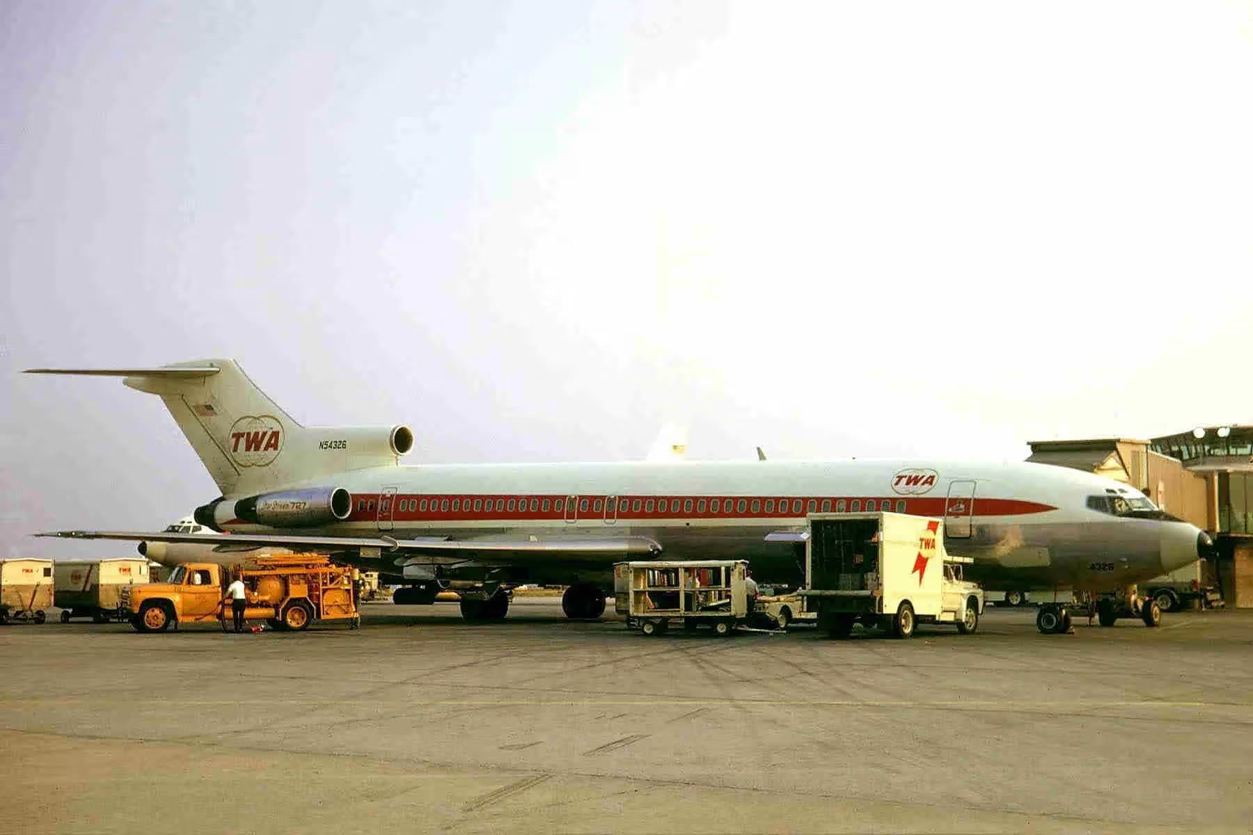 N54326 — Boeing