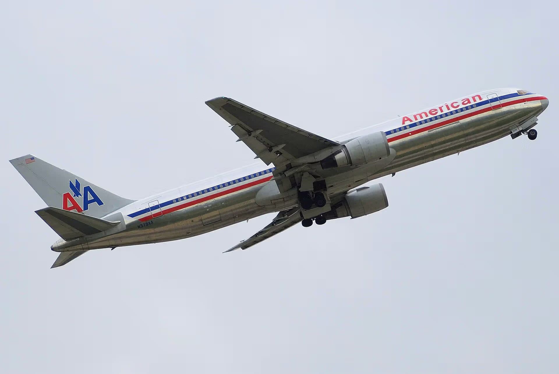 N379AA — Boeing