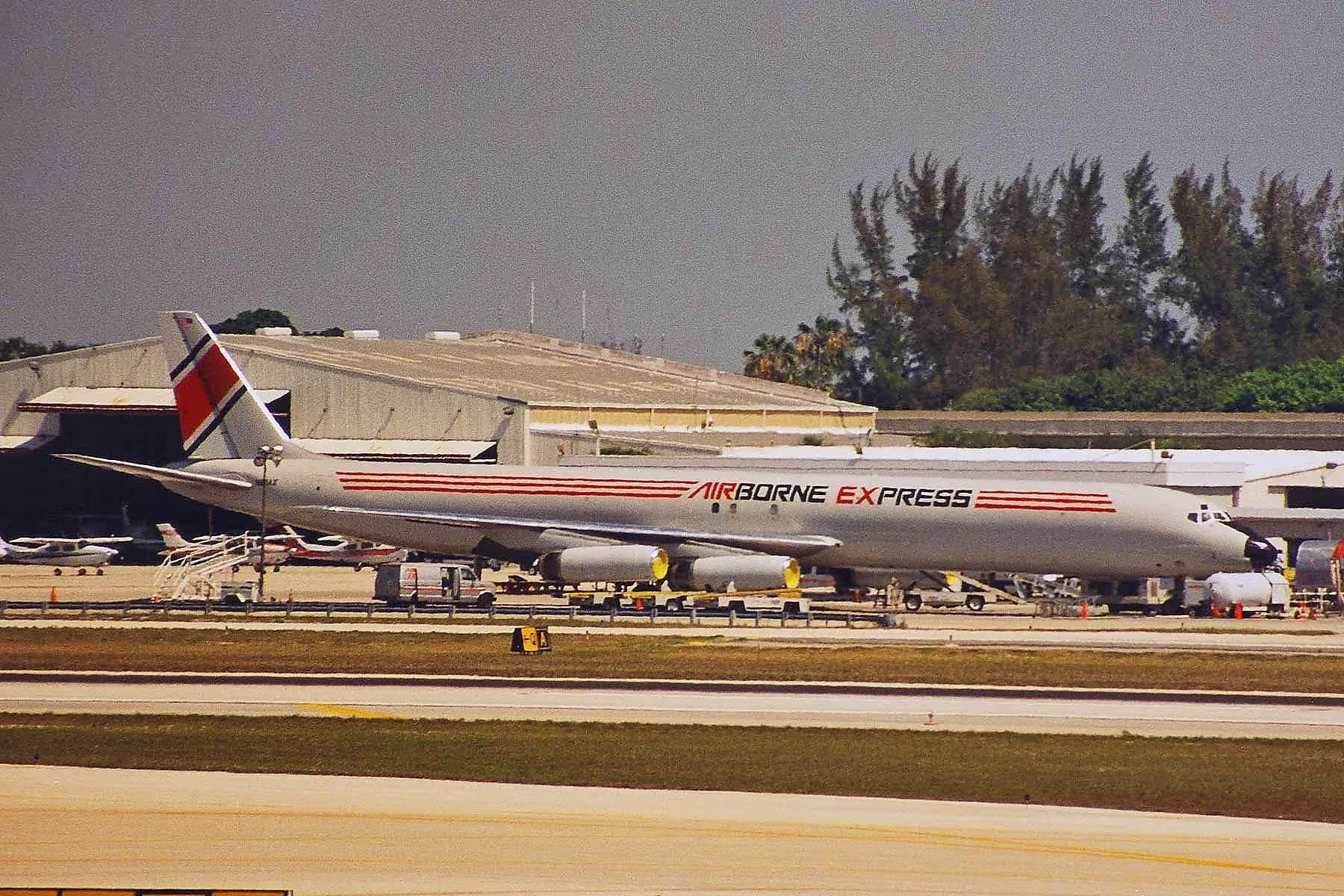 N818AX — Aircraft