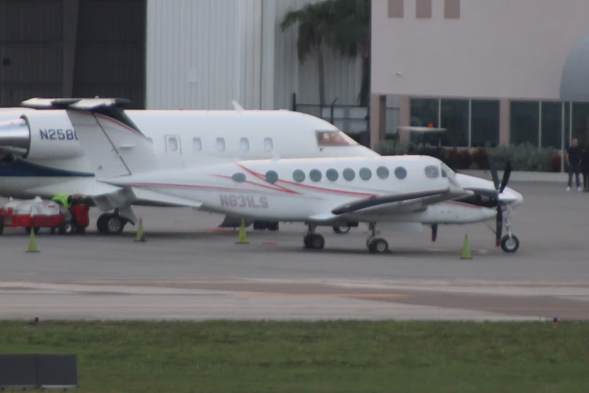 N831LS — Beechcraft