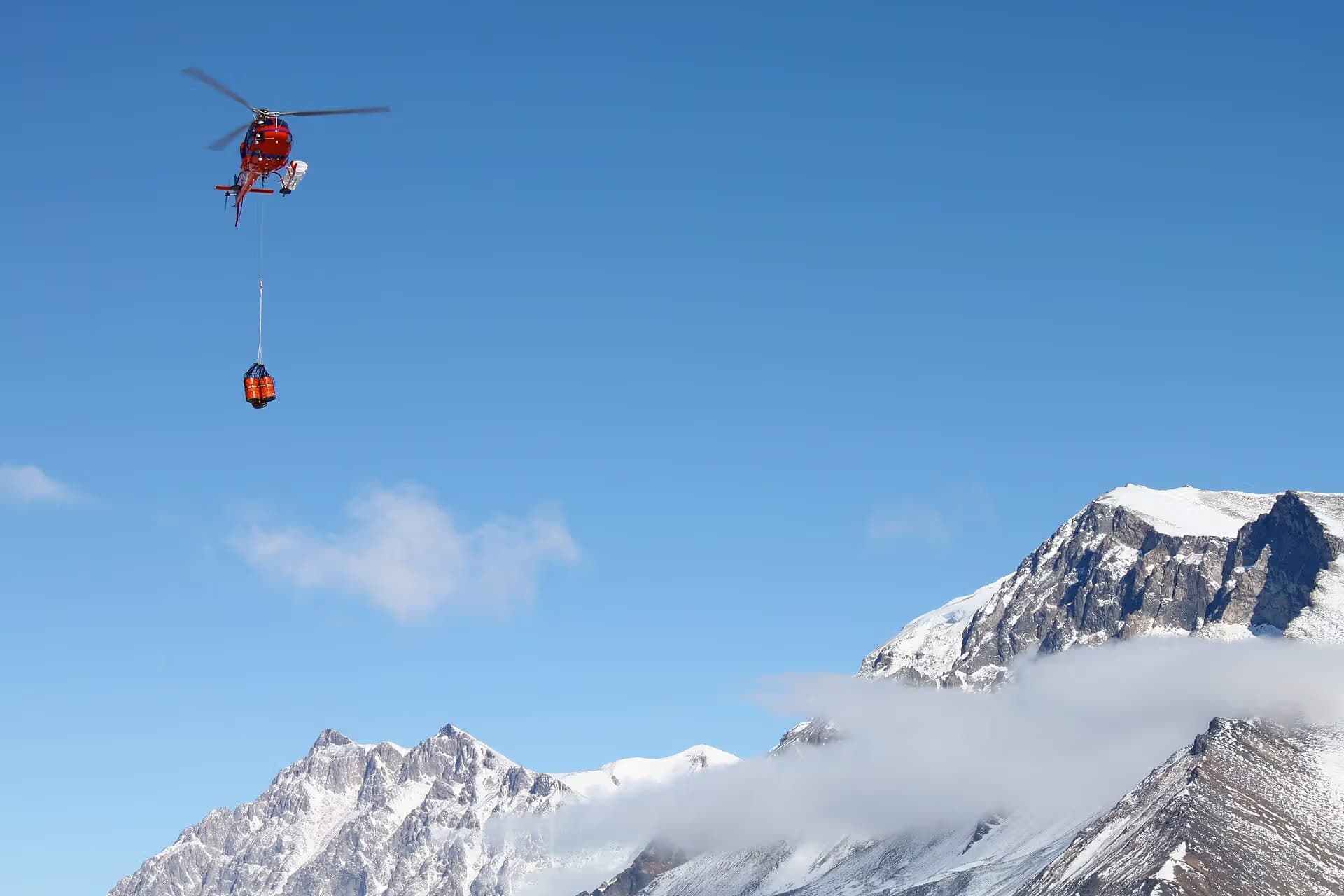 N4031L — Helicopter