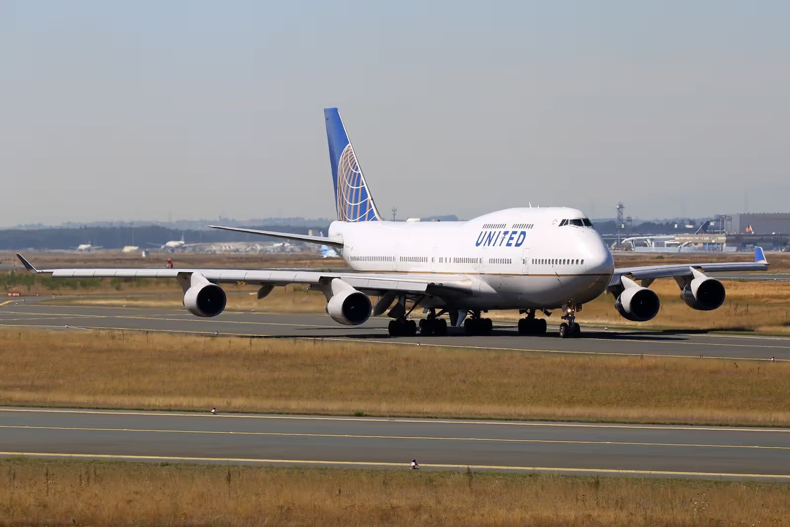 N177UA — Boeing