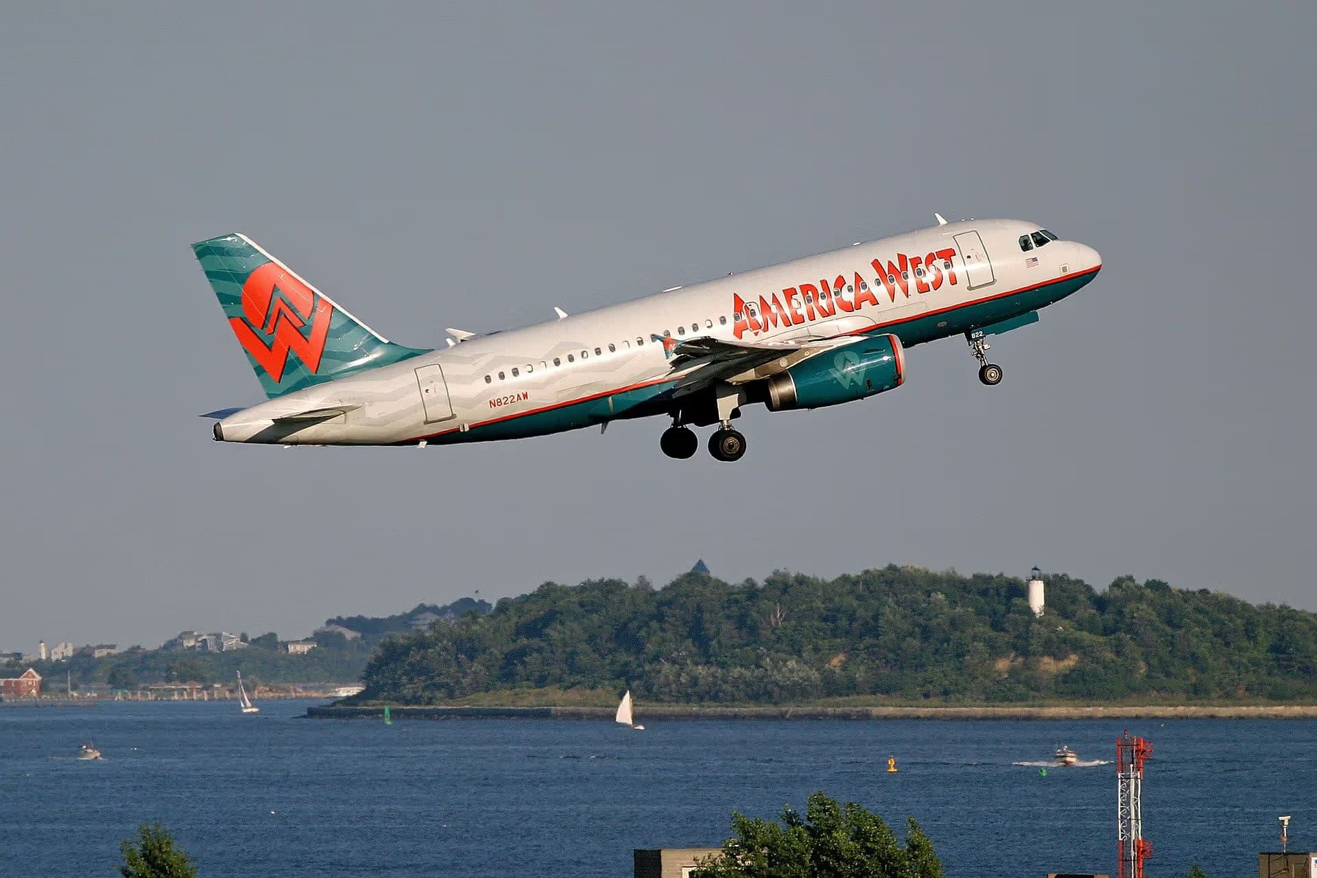 N822AW — Airbus