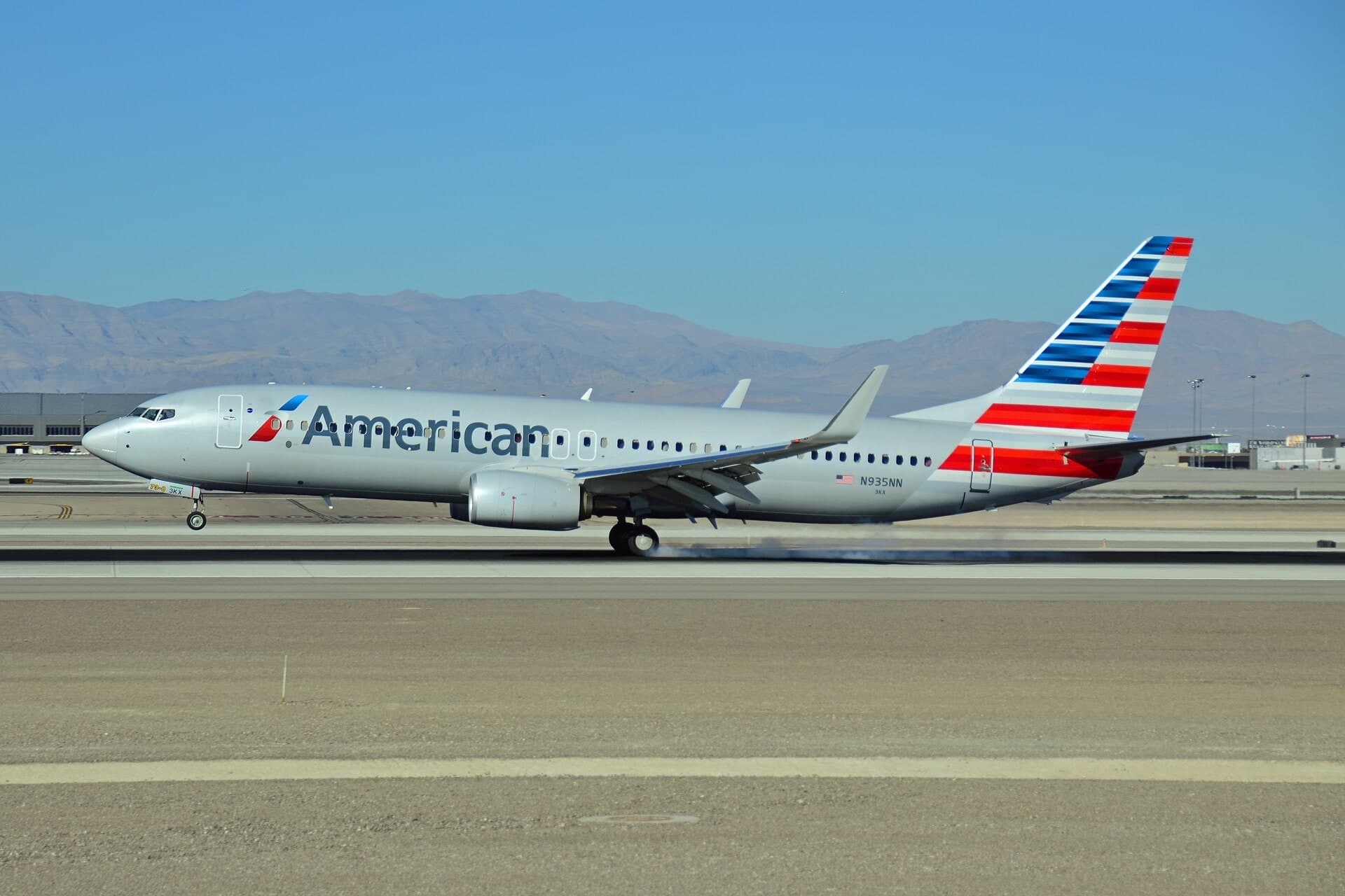 N935NN — Boeing