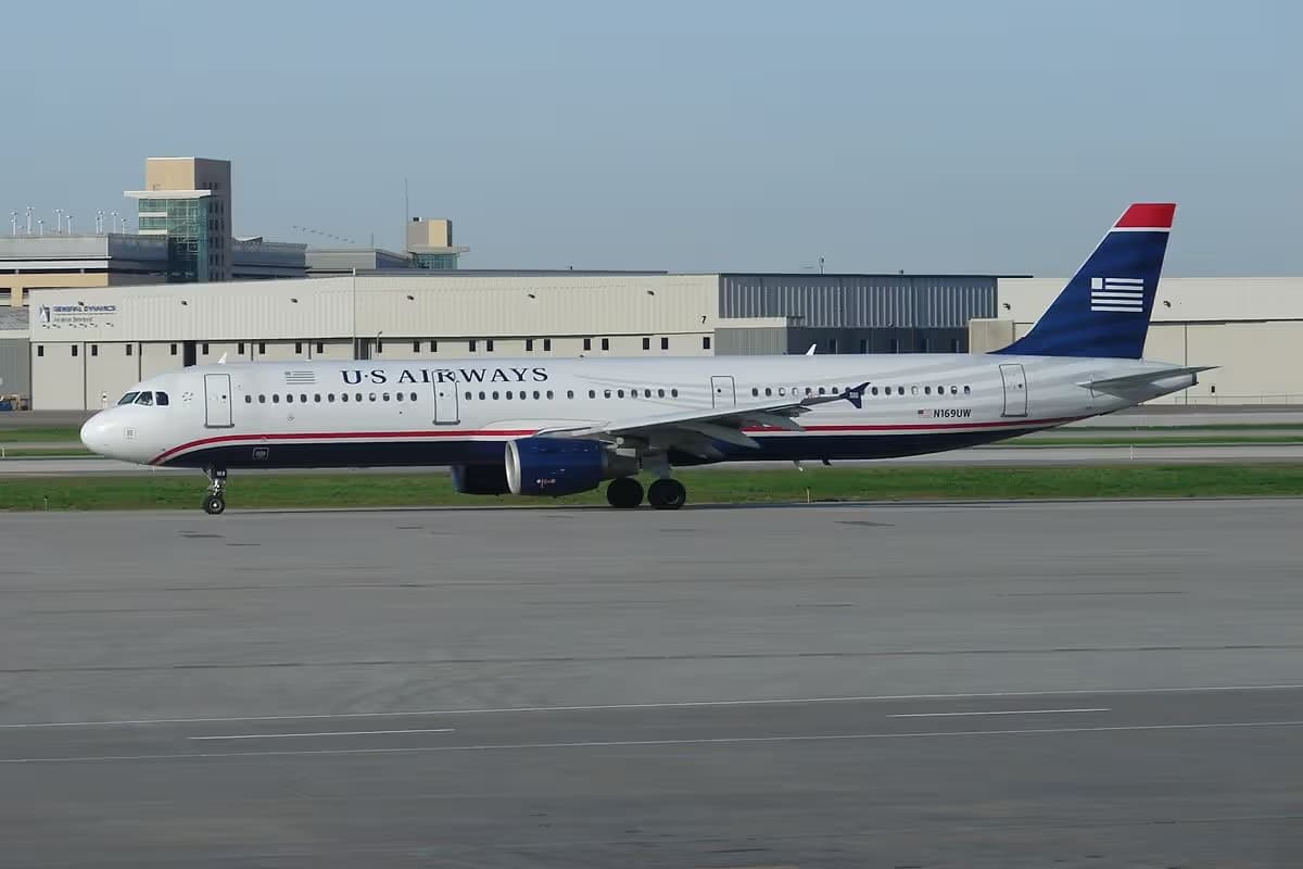 N169UW — Airbus