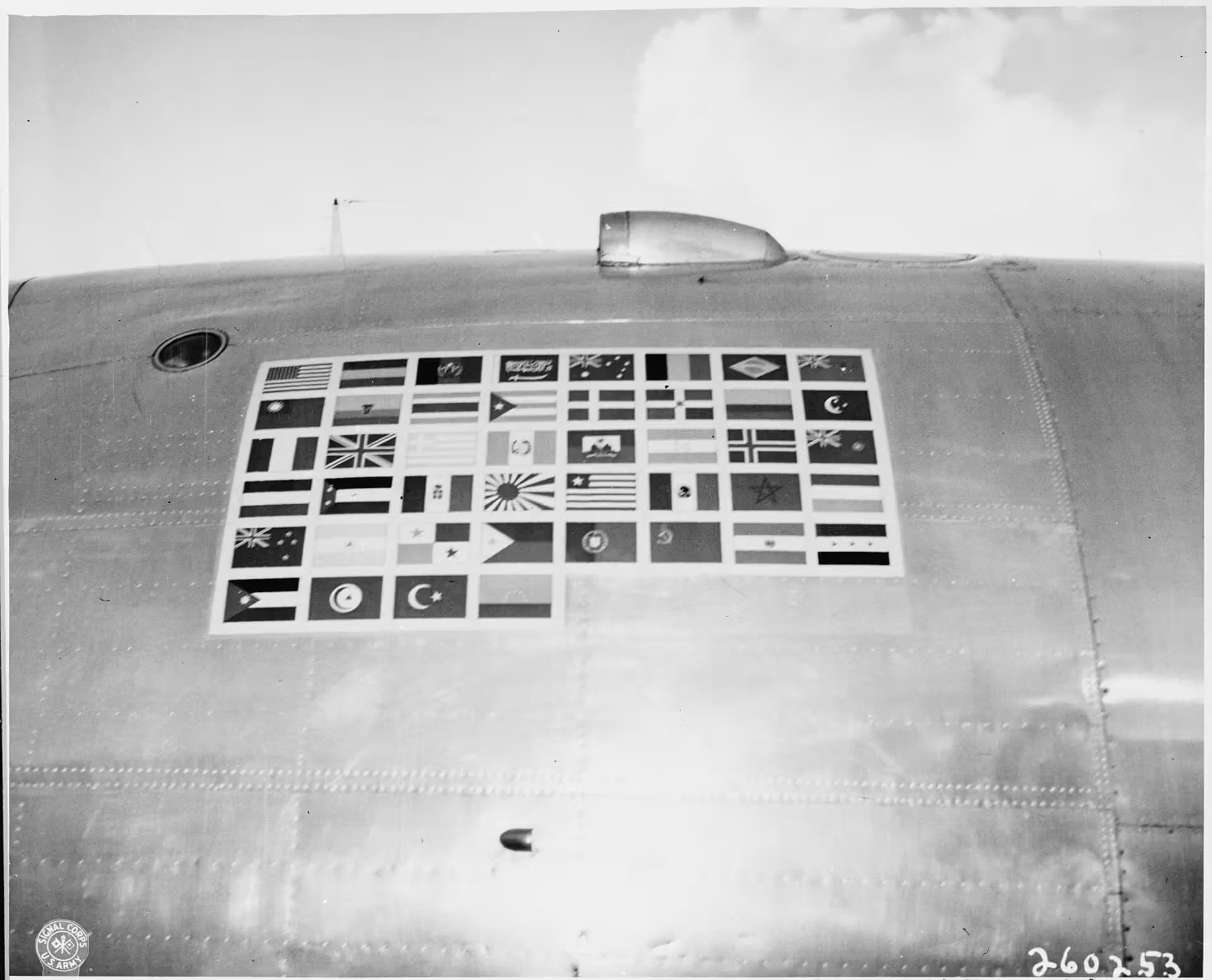 Unidentified — Aircraft