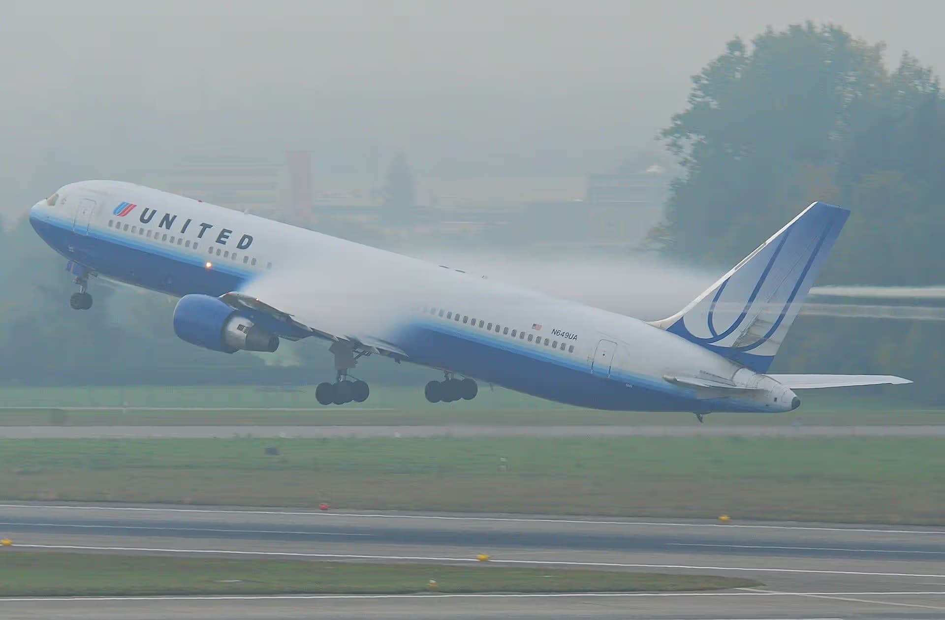 N649UA — Boeing