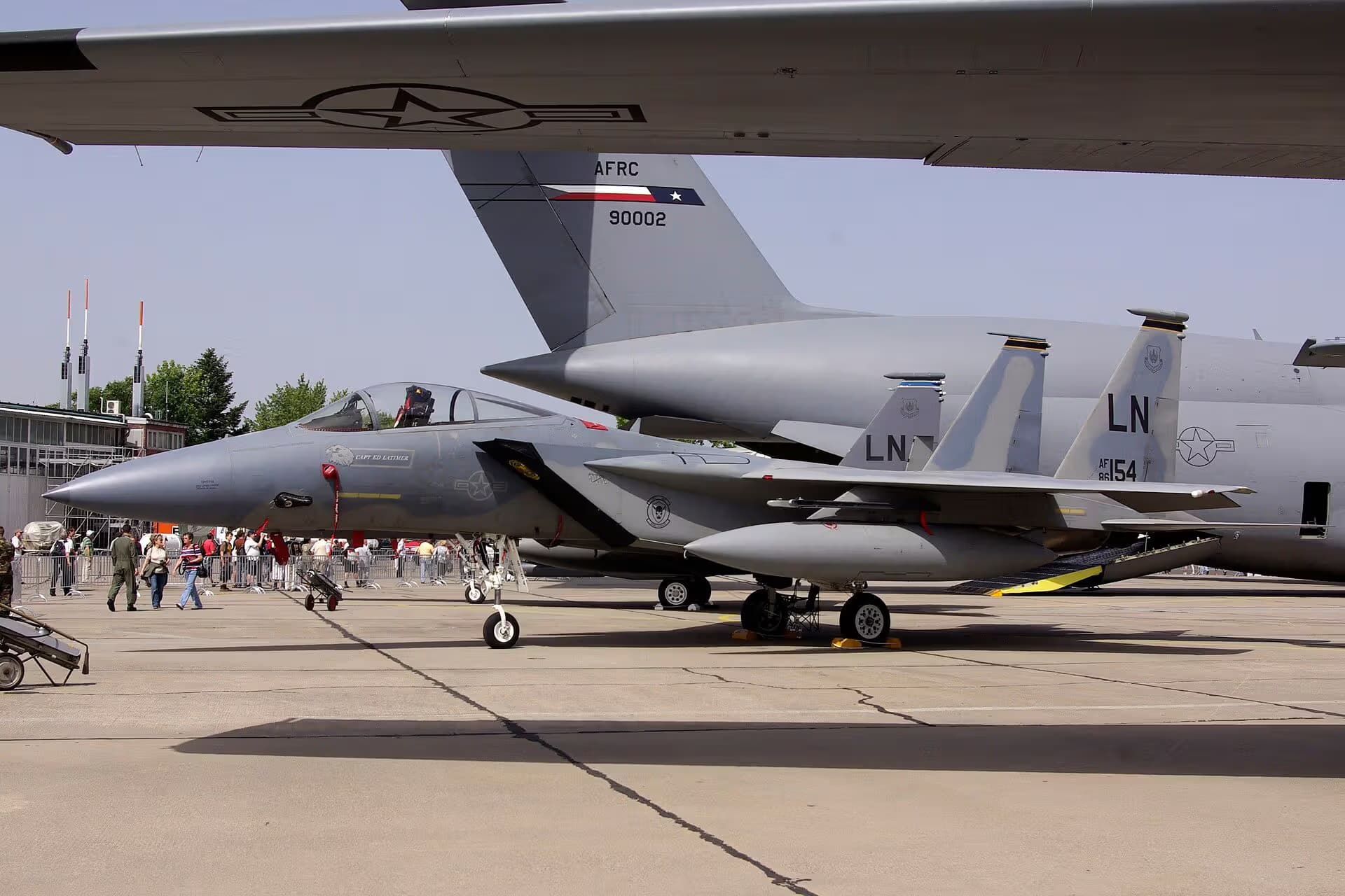 Unidentified — Aircraft