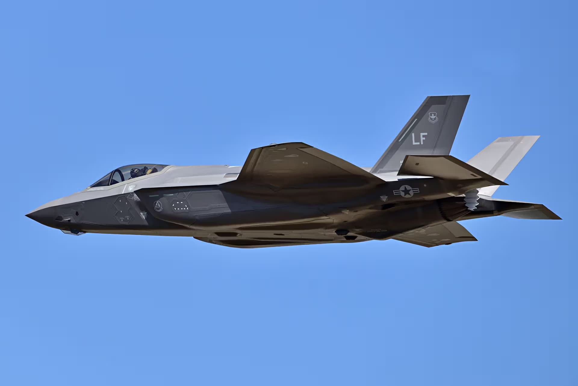 Unidentified — Lockheed