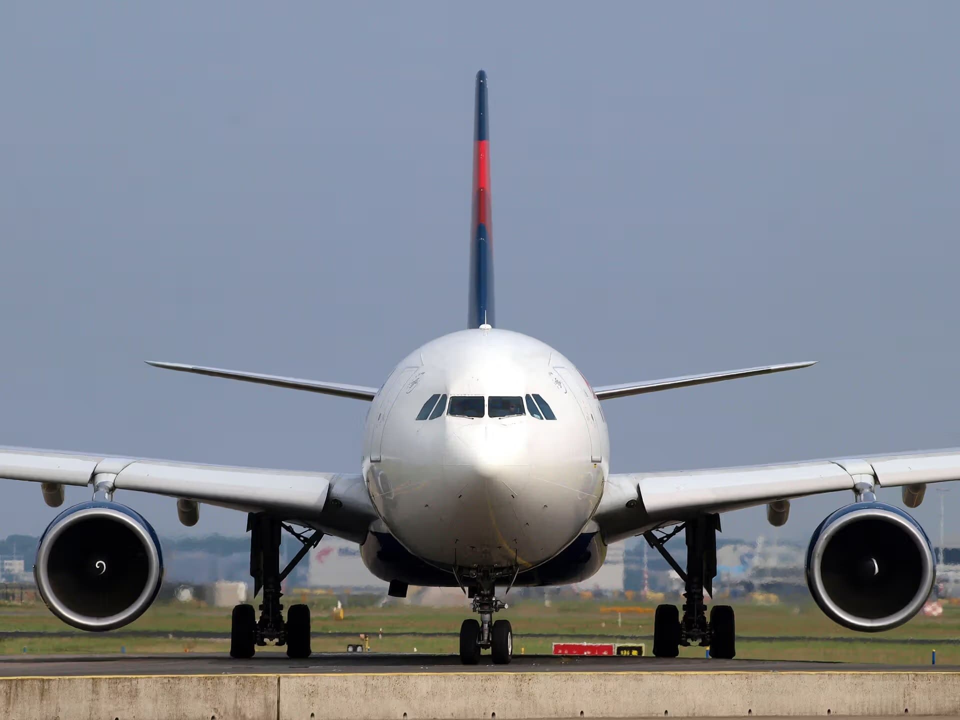 N812NW — Airbus